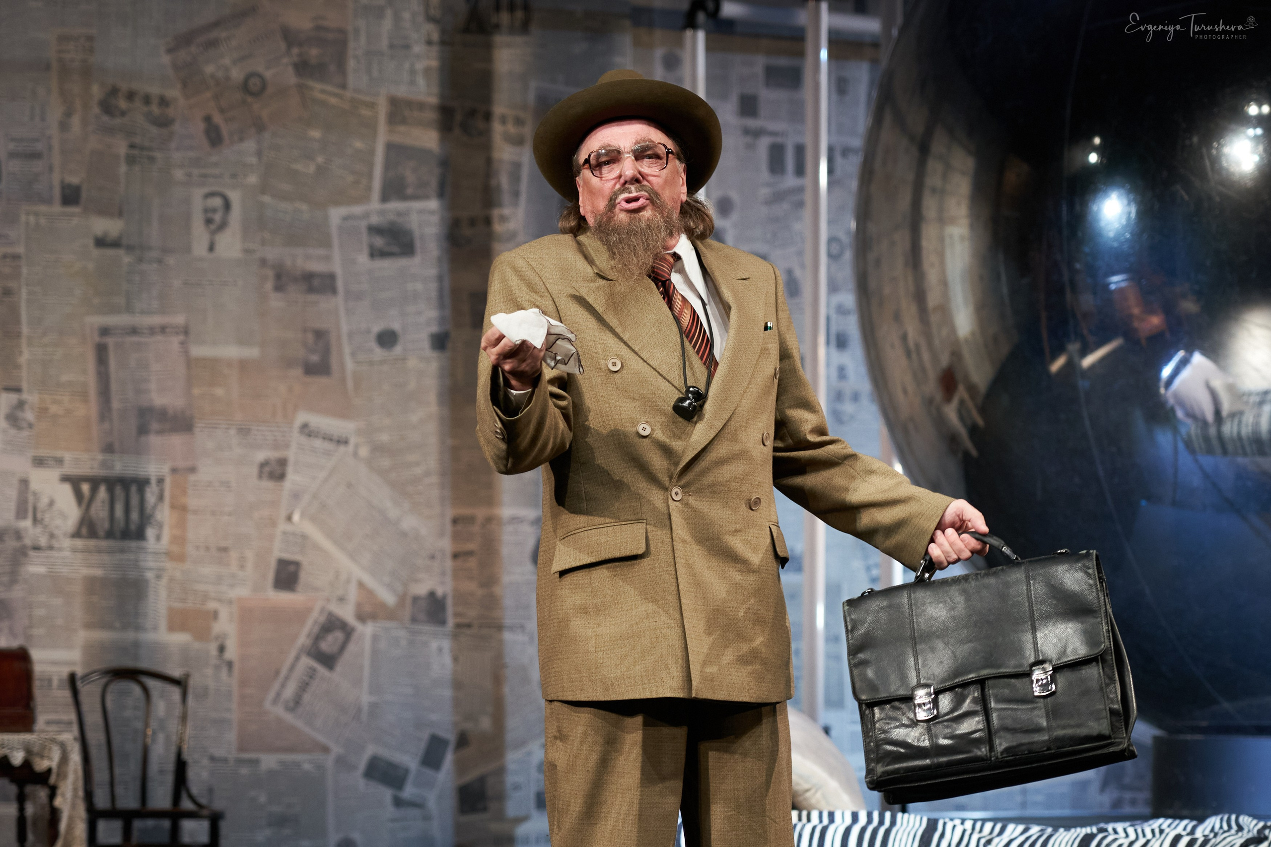 «Иван Васильевич» — премьера, открывшая сотый сезон Театра Сатиры. Фотограф Евгения Турушева