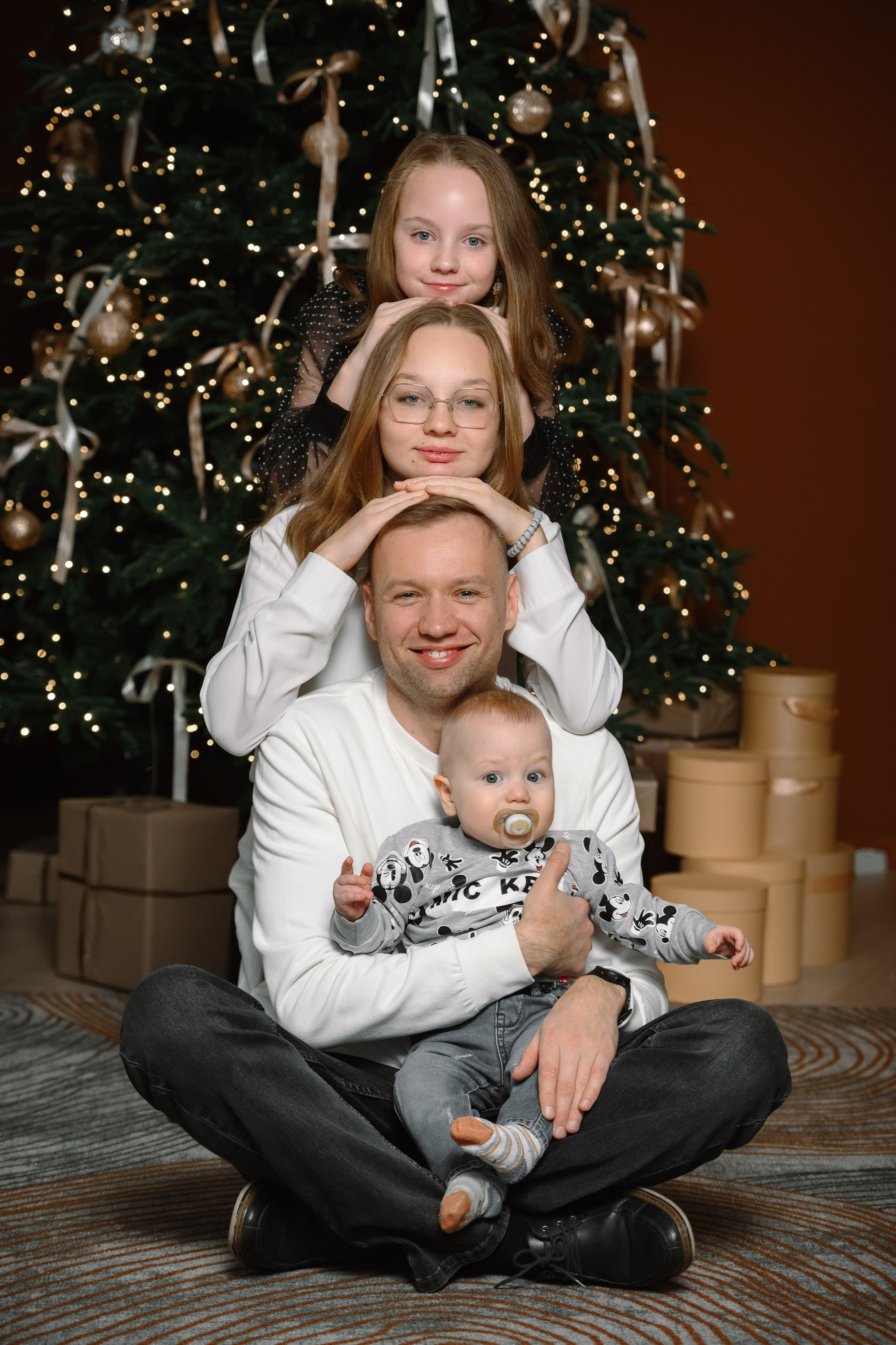 Новогодняя семейная съёмка. Промышленный фотограф в Перми и Екатеринбурге Сергей Петровых