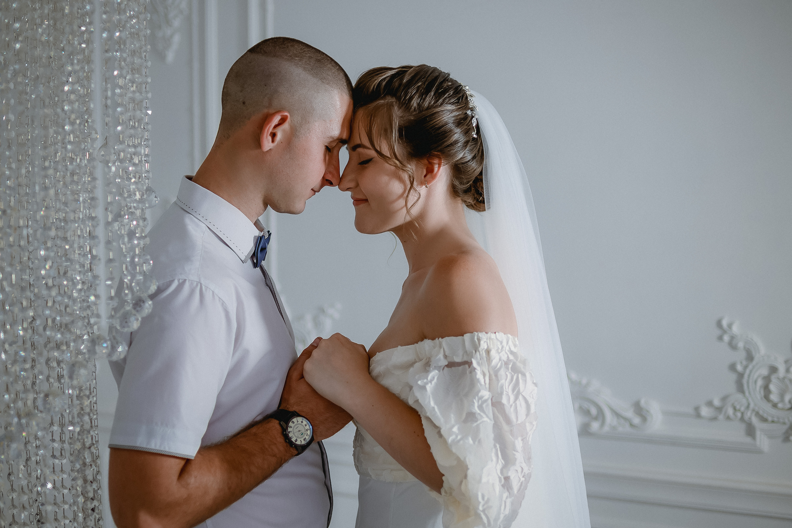 Свадебная фотосессия в фотостудии. Юлия Басня семейный и свадебный фотограф в Донецке