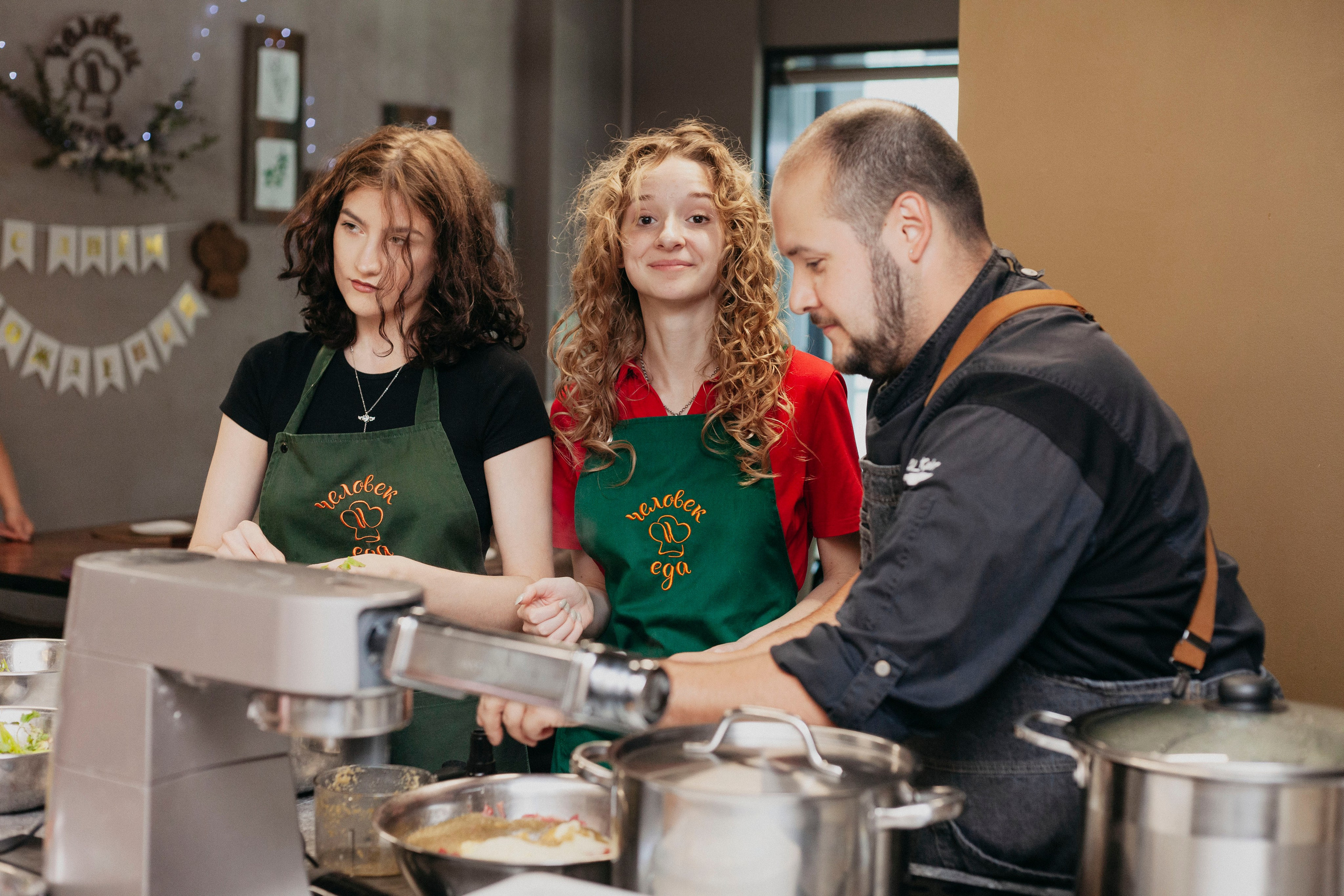 Кулинарный МК студии «ЧЕЛОВЕК И ЕДА». Stanislav Baryshev — People. Emotions. Atmosphere