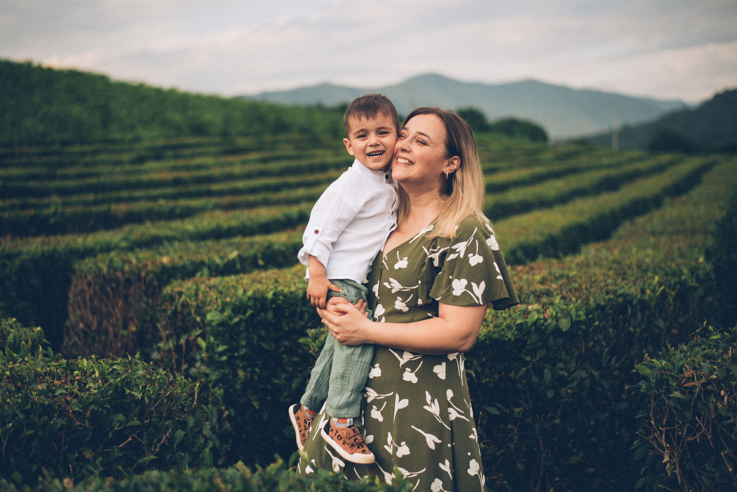 Фотосъемки в горах на чайных плантациях Сочи. Фотограф в Сочи — Маргарита Поганова