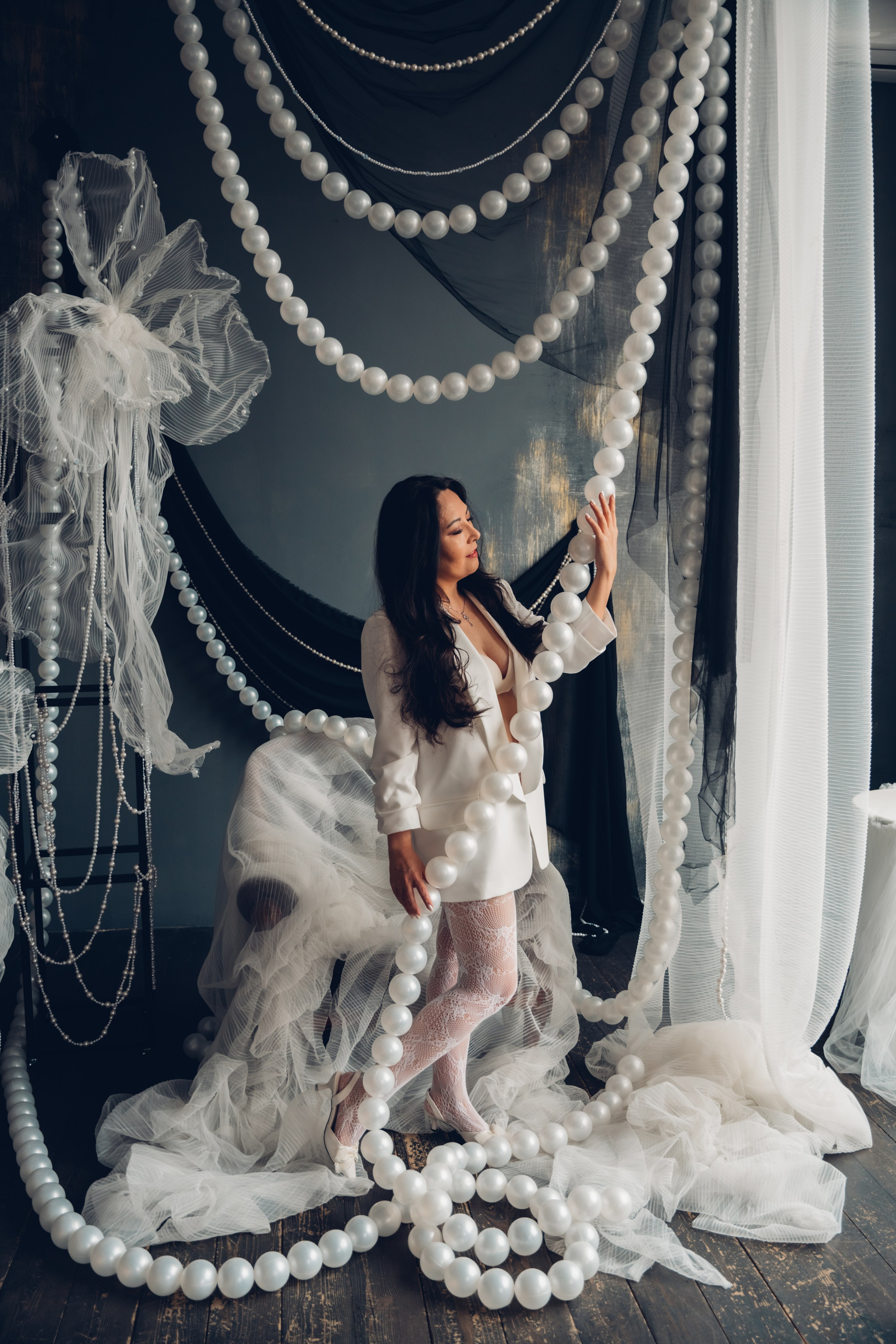 Пока девочки маленькие бусы всегда будут большими…. Профессиональный детский и семейный фотограф в Москве Диля Грошева