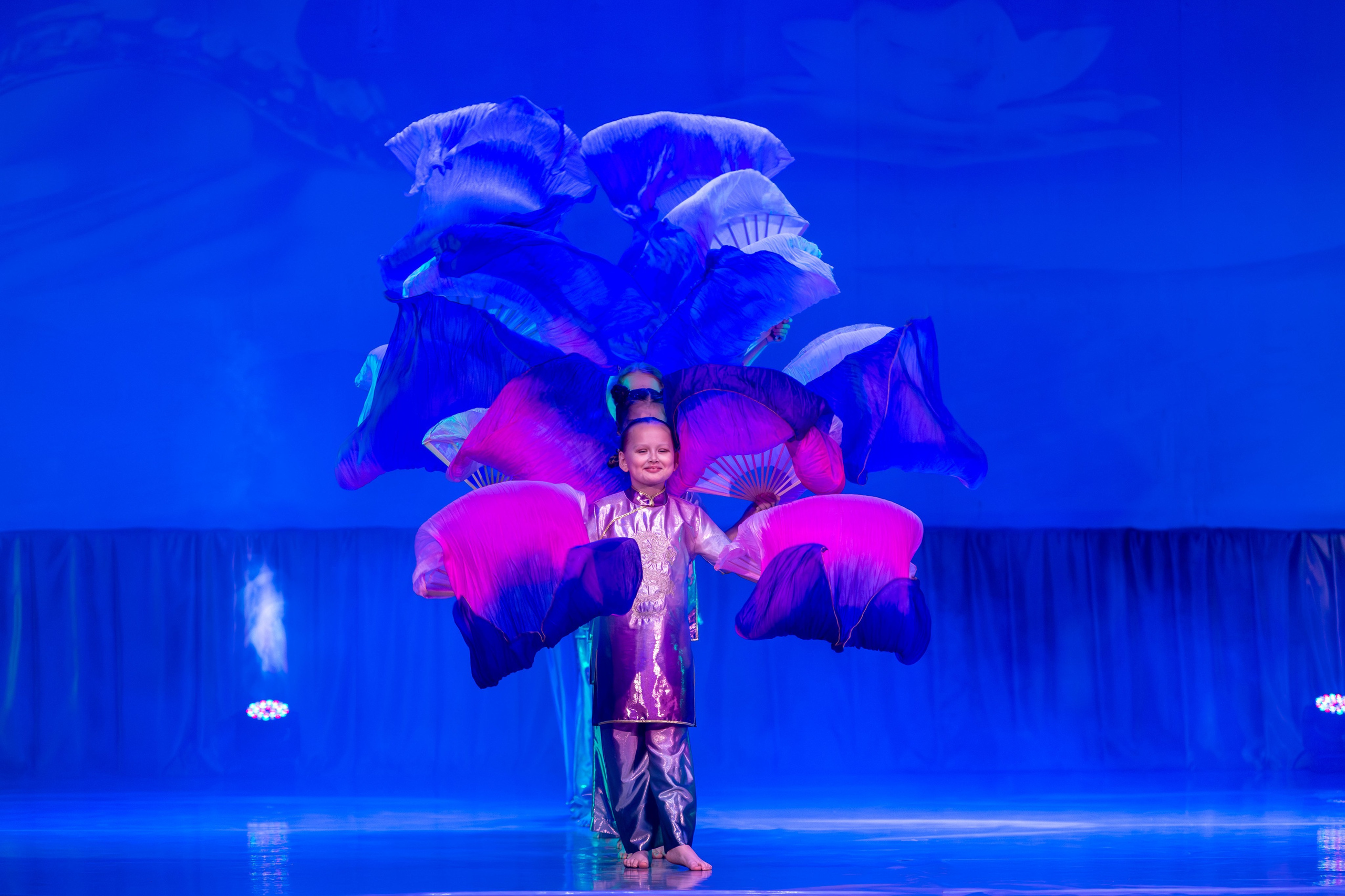 Студия «Lamis» отчетный концерт 2025. Выпускные альбомы и школьный фотограф в Подольске, Троицке, Щербинке, Москве и Московской области