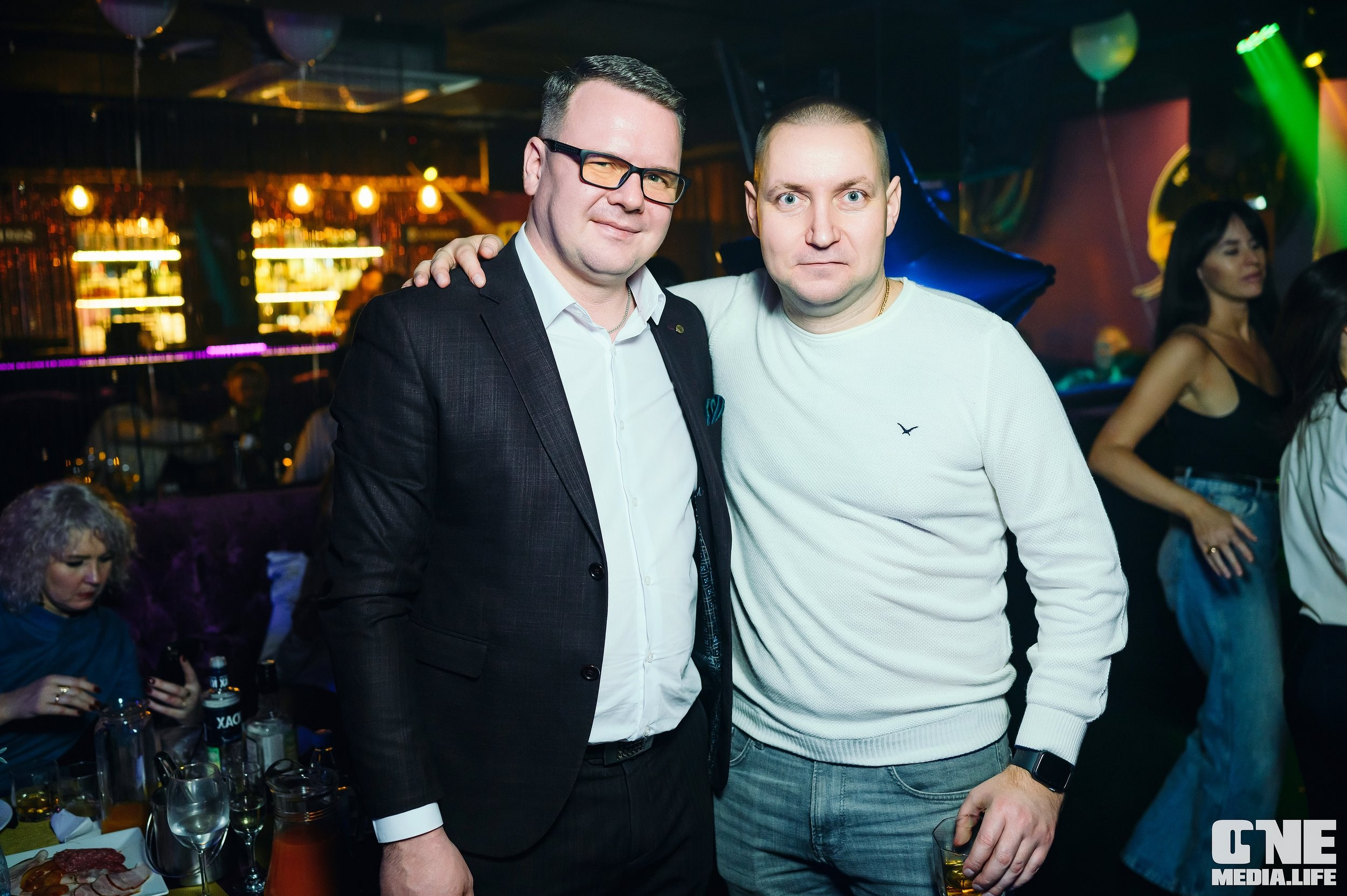 Фоторепортаж из караоке-клуба Эйфория. One Media Life: фоторепортажи, фотоотчеты с мероприятий и заведений