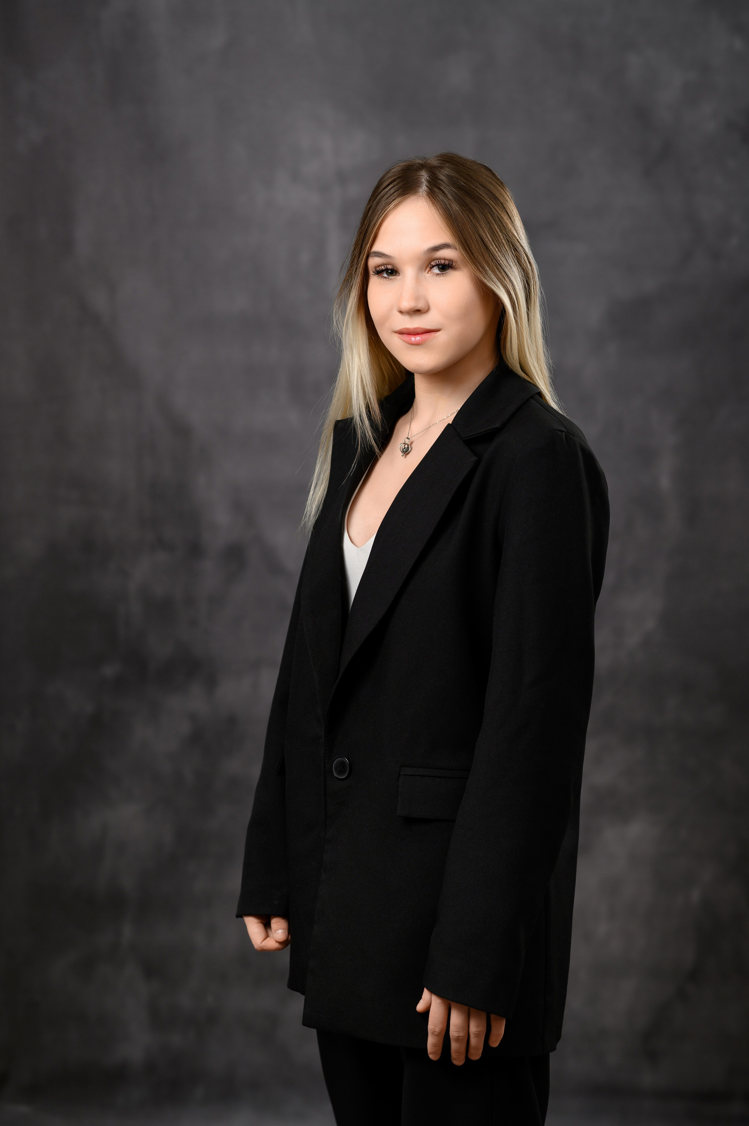 Фотоальбомы для выпускников школ и детских садов в Республике Алтай и за её пределами