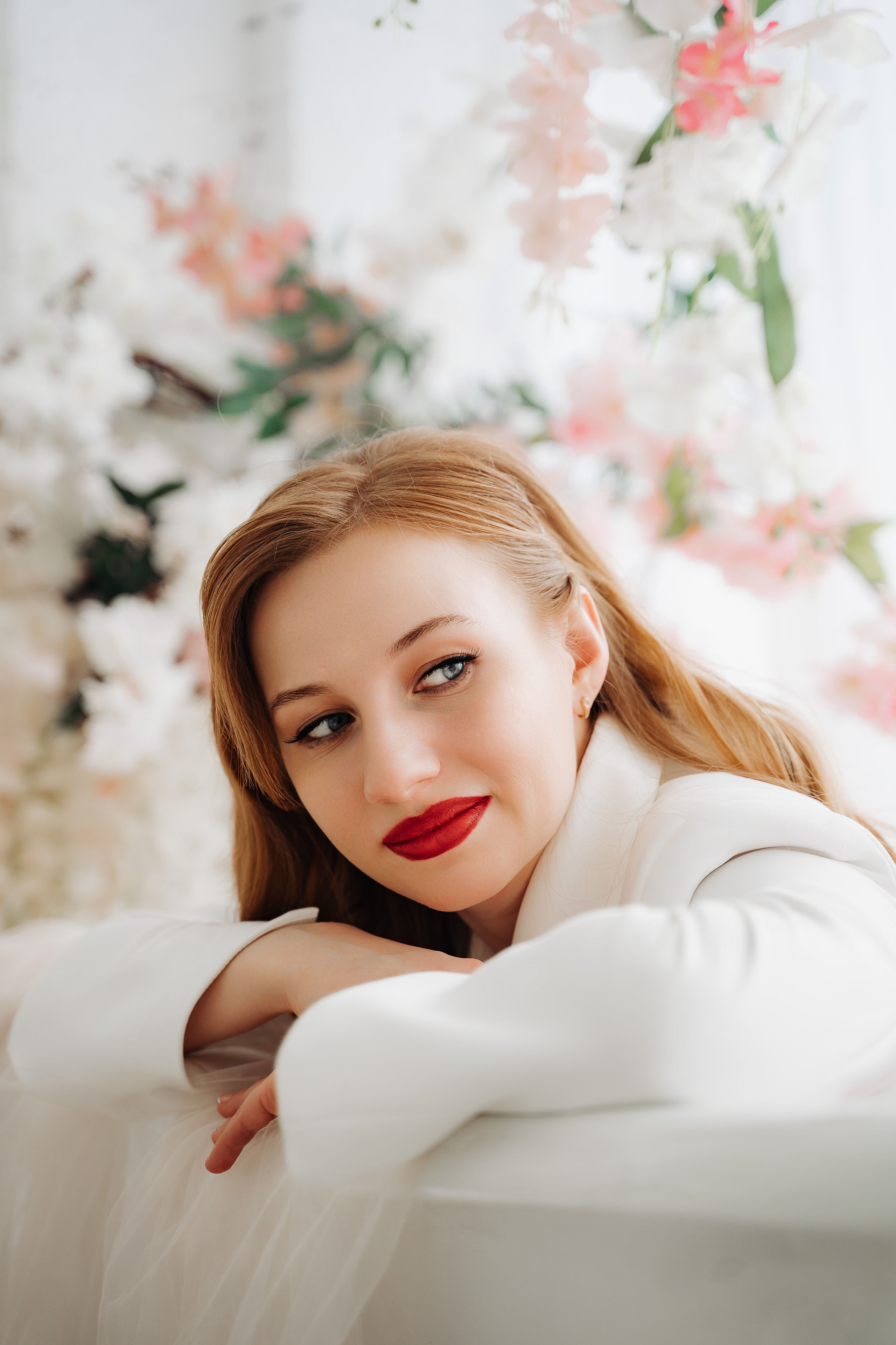 Свадебная фотосессия в Ивантеевке в фотостудии 7 Loft (ЗАГС Королев)