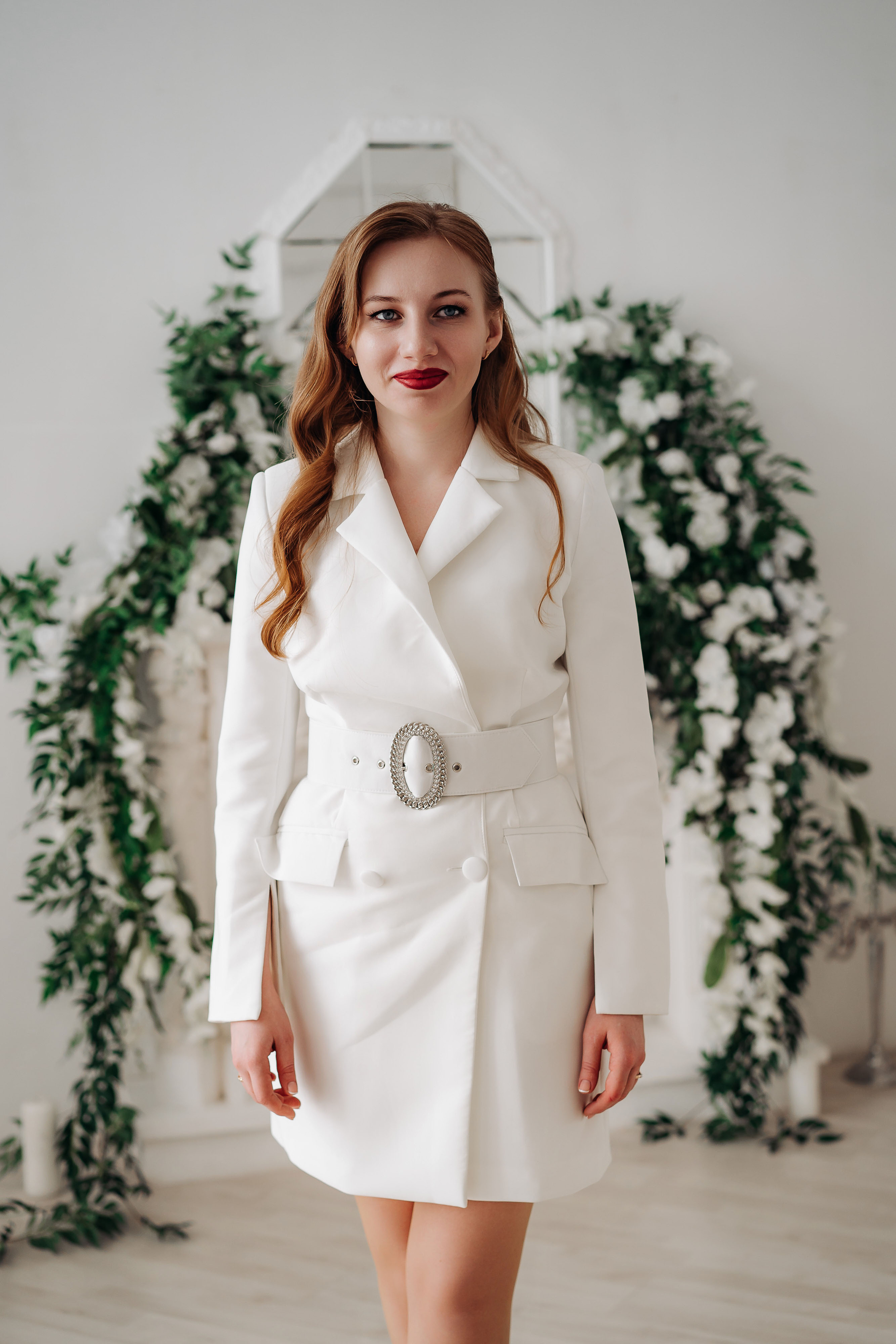 Свадебная фотосессия в Ивантеевке в фотостудии 7 Loft (ЗАГС Королев)