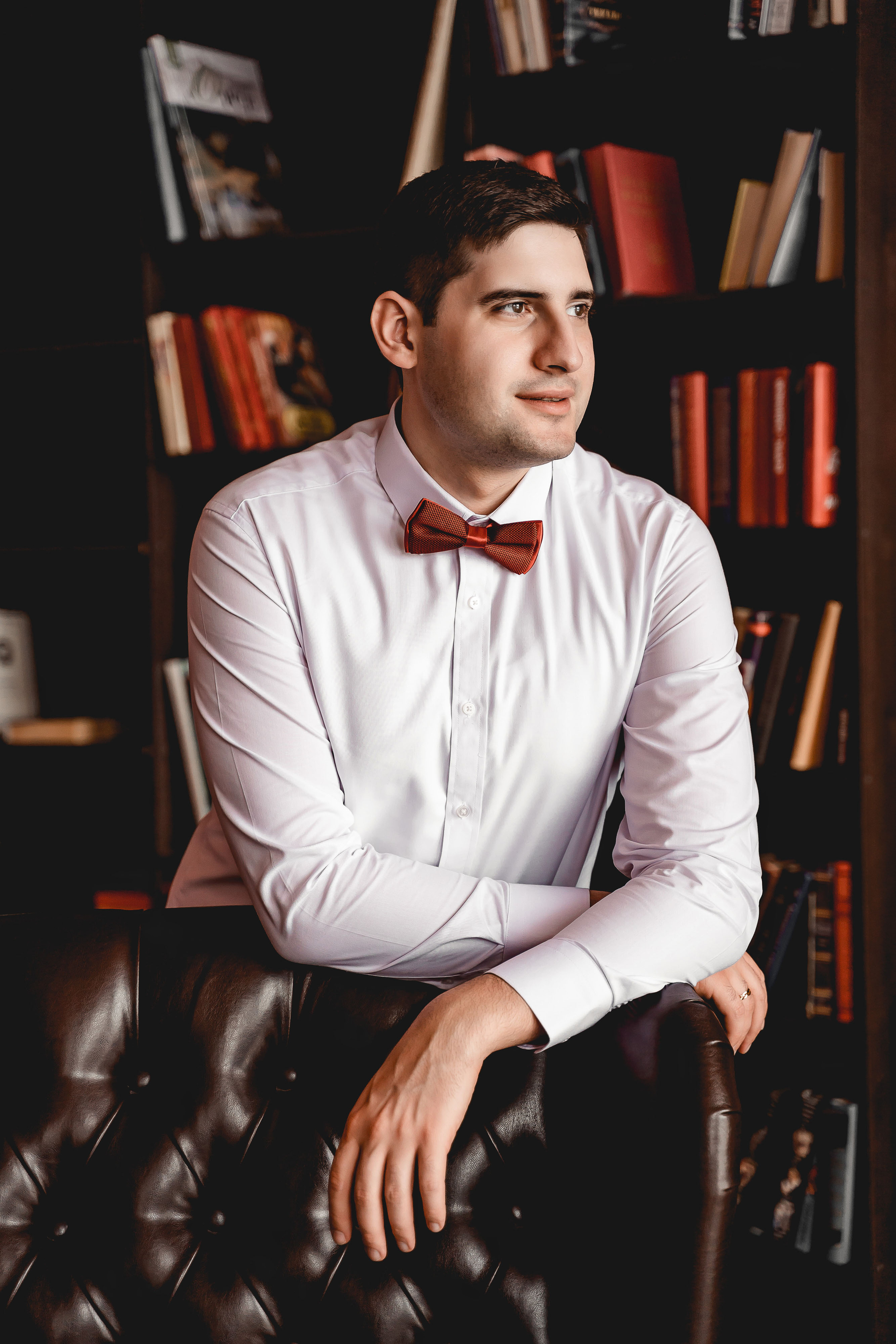 Свадебная фотосессия в Ивантеевке в фотостудии 7 Loft (ЗАГС Королев)