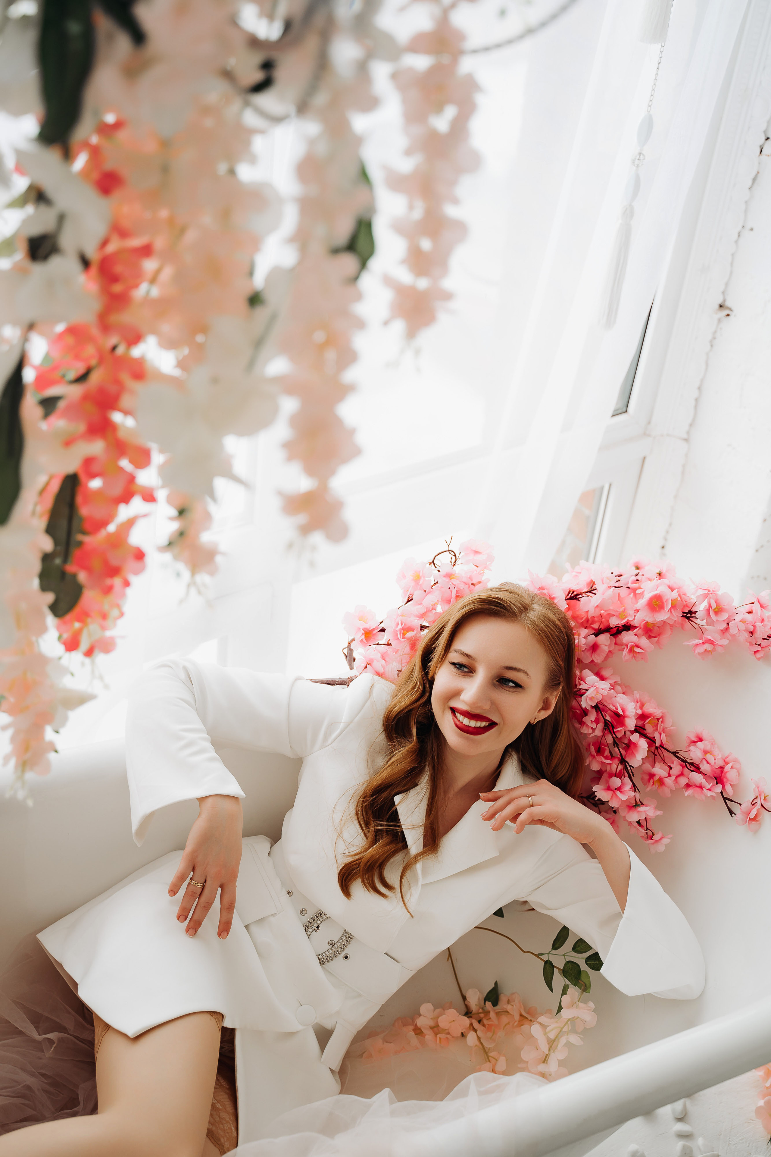 Свадебная фотосессия в Ивантеевке в фотостудии 7 Loft (ЗАГС Королев)