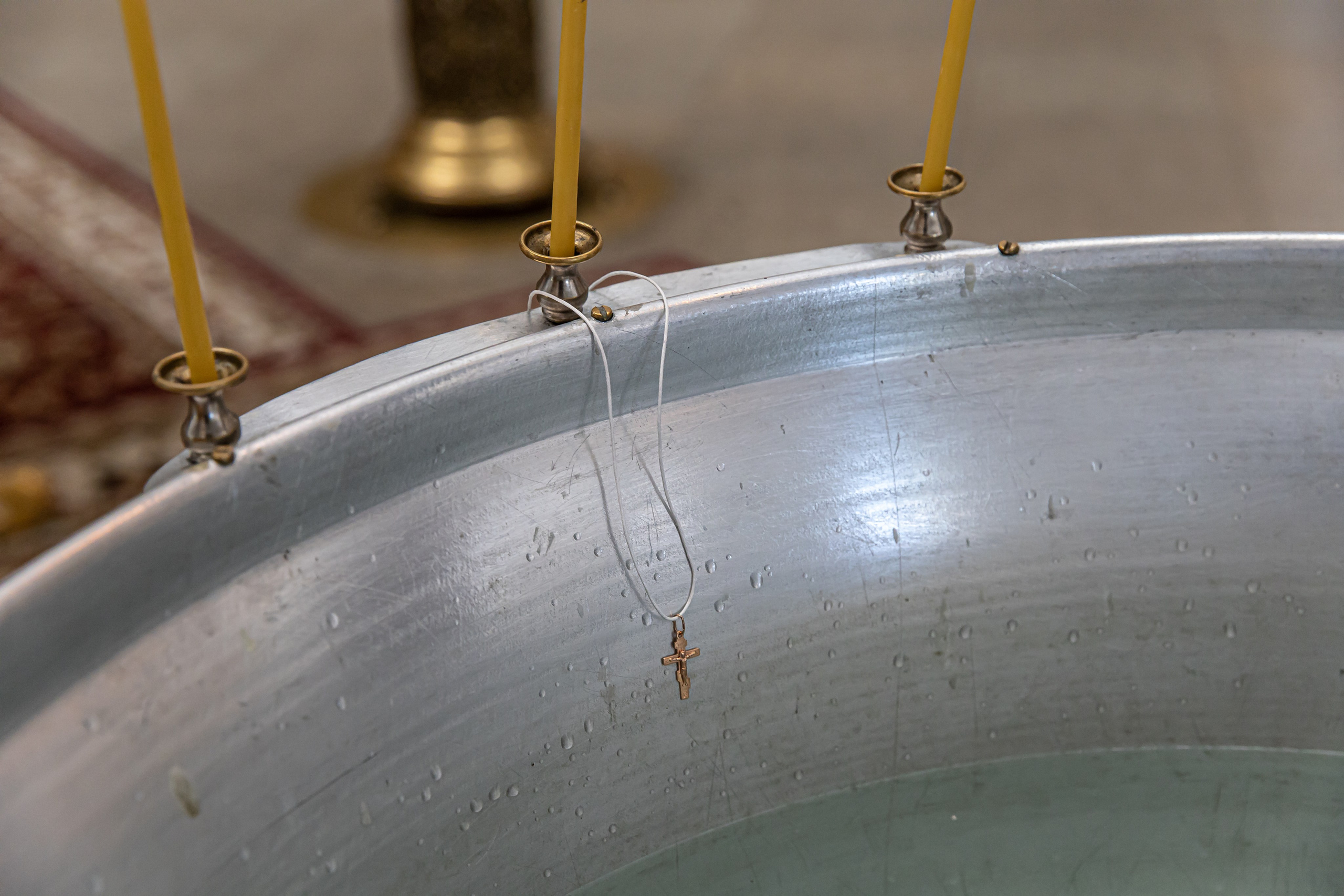 Фотограф на Крещение в Санкт-Петербурге. Фотосессии в студии СПб Портретный фотограф — Юрий Торлопов