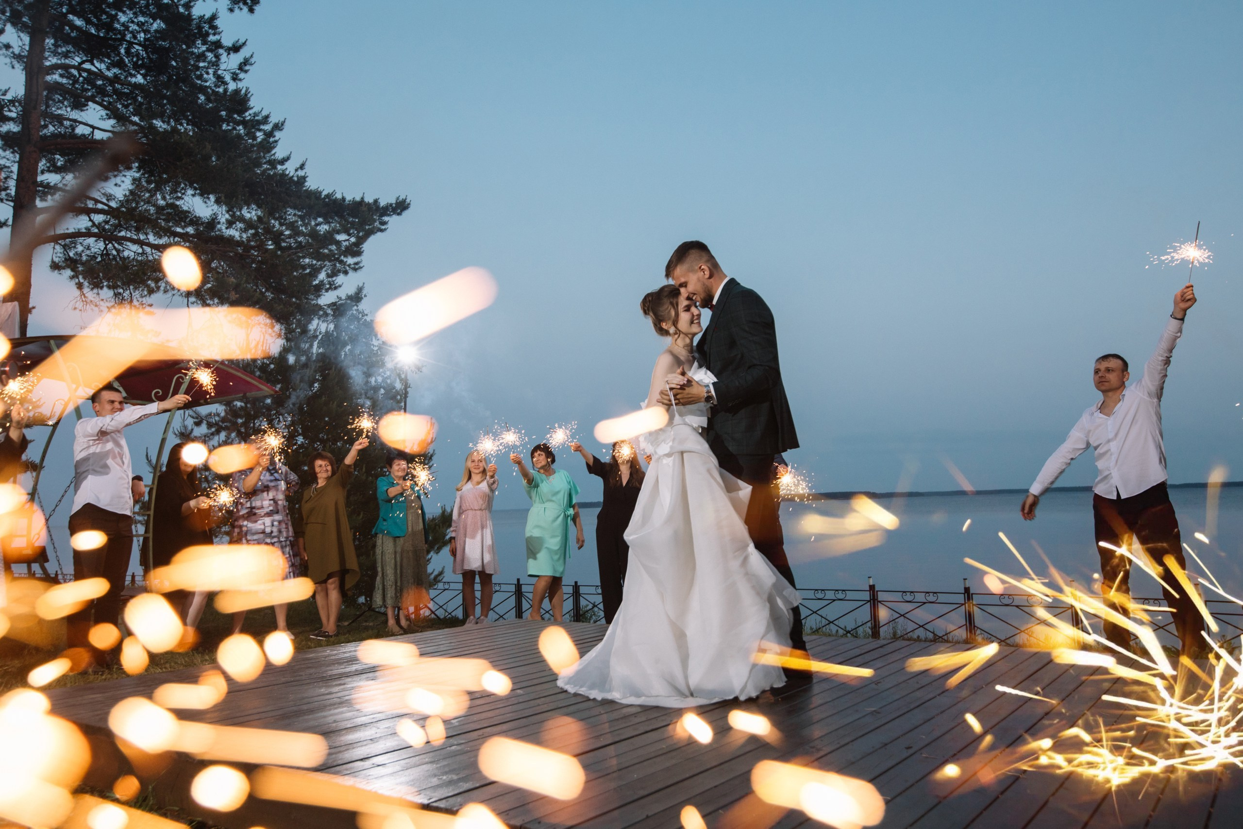 А & Ю | Камерная свадьба под открытым небом. Свадебный фотограф Настя Шелл г. Череповец