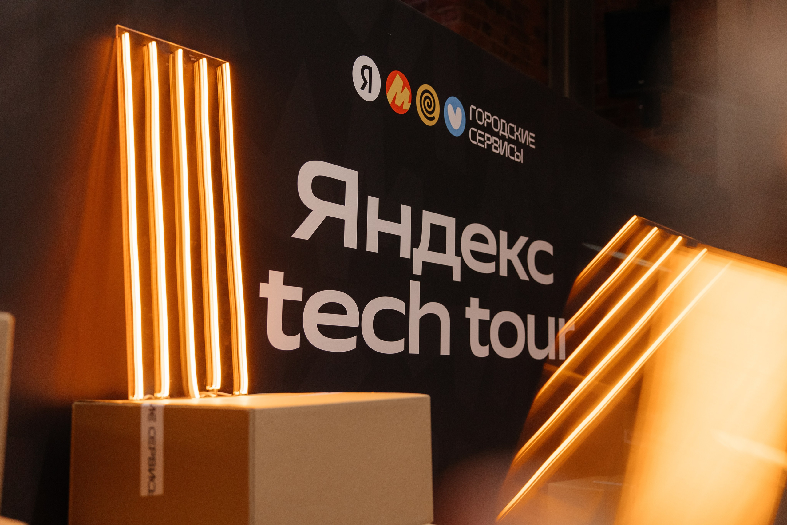 7000$ 25 лет. Свадебный и Репортажный фотограф Нижний Новгород Москва Ежов Иван