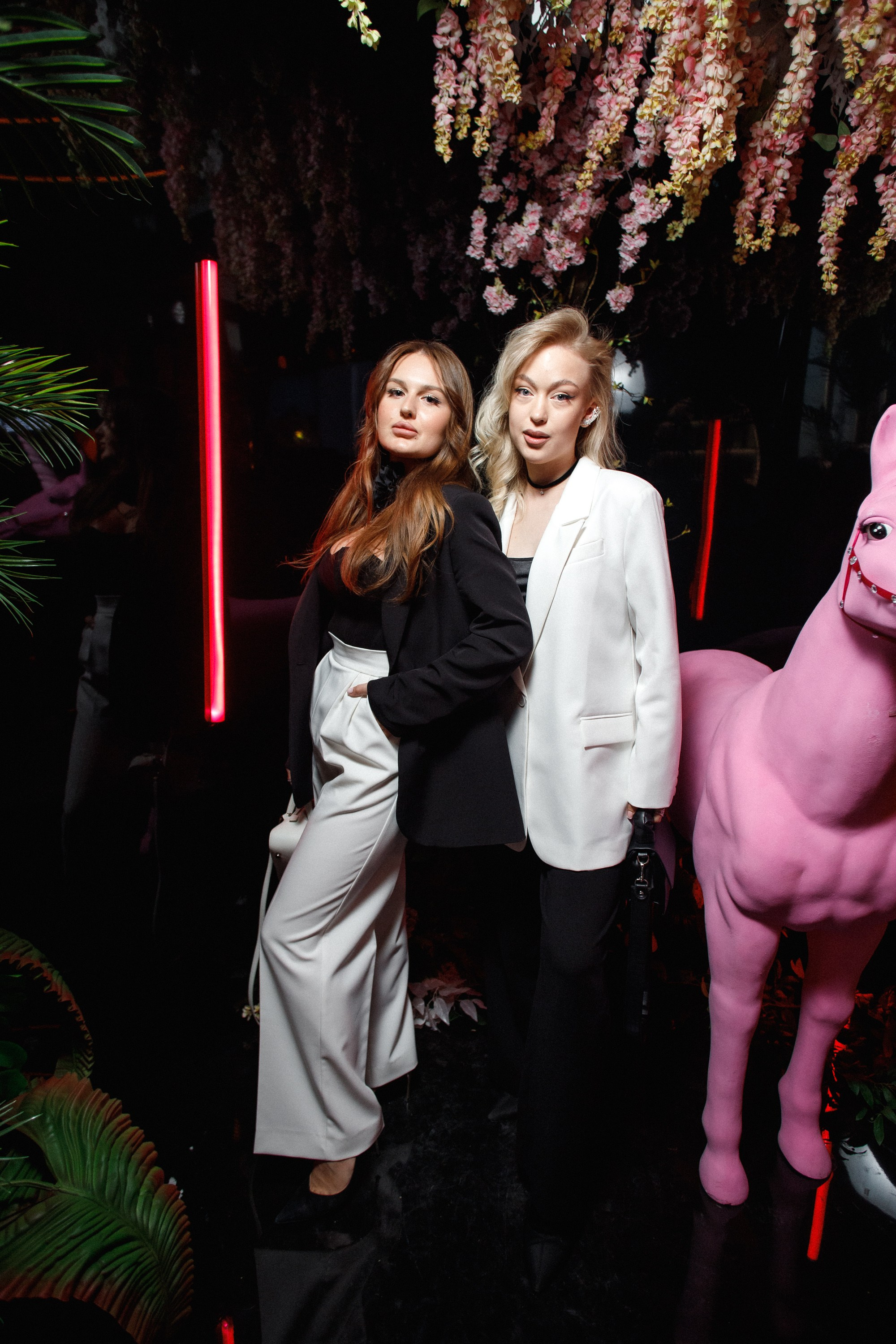 BRAVO FLORA EVENT. СВОИ. ФОТООТЧЕТЫ-СОБЫТИЯ-МЕСТА