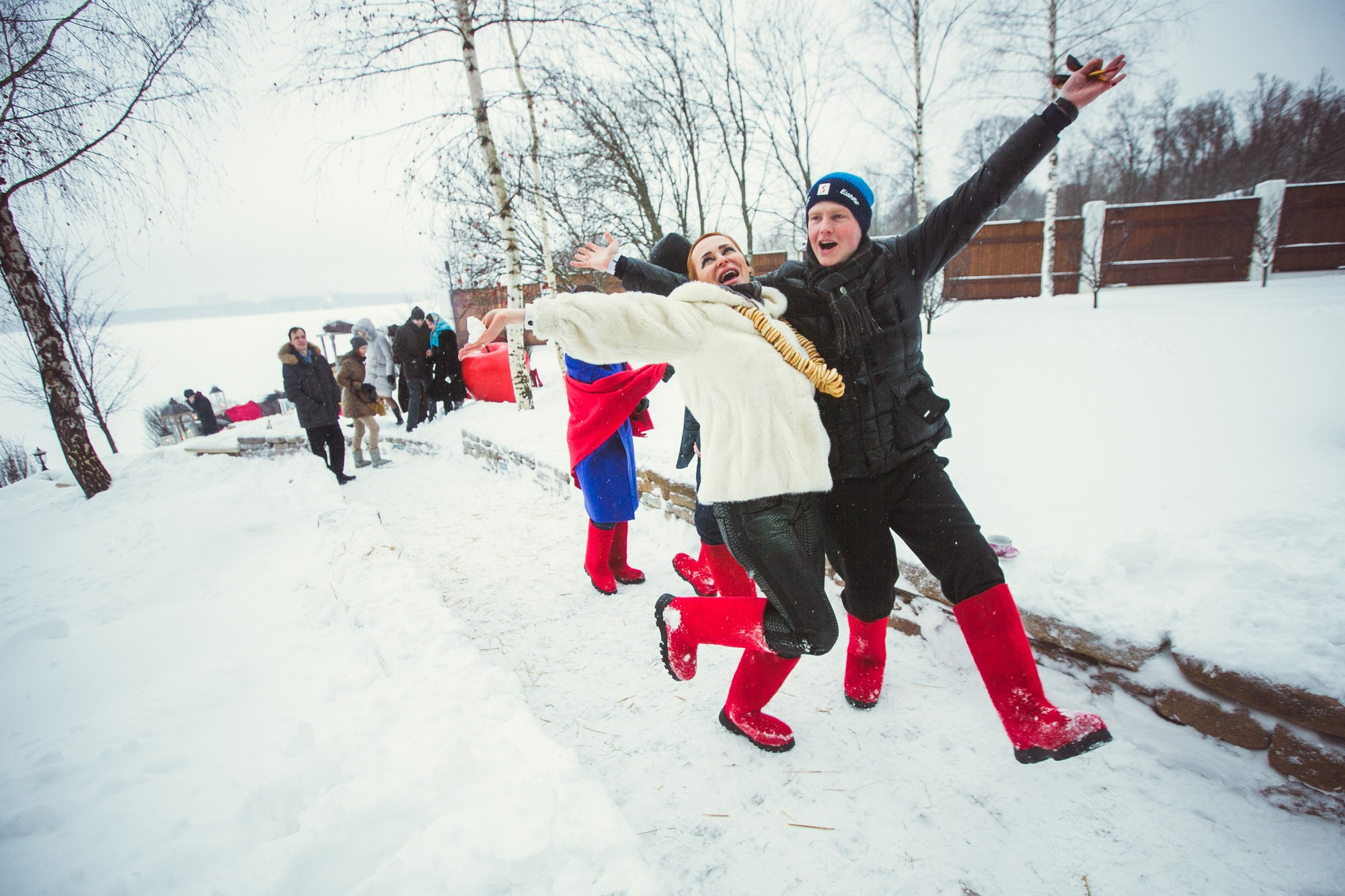 Зимняя свадьба в русских традициях. Семейный, портретный и свадебный фотограф в Санкт-Петербурге и Москве
