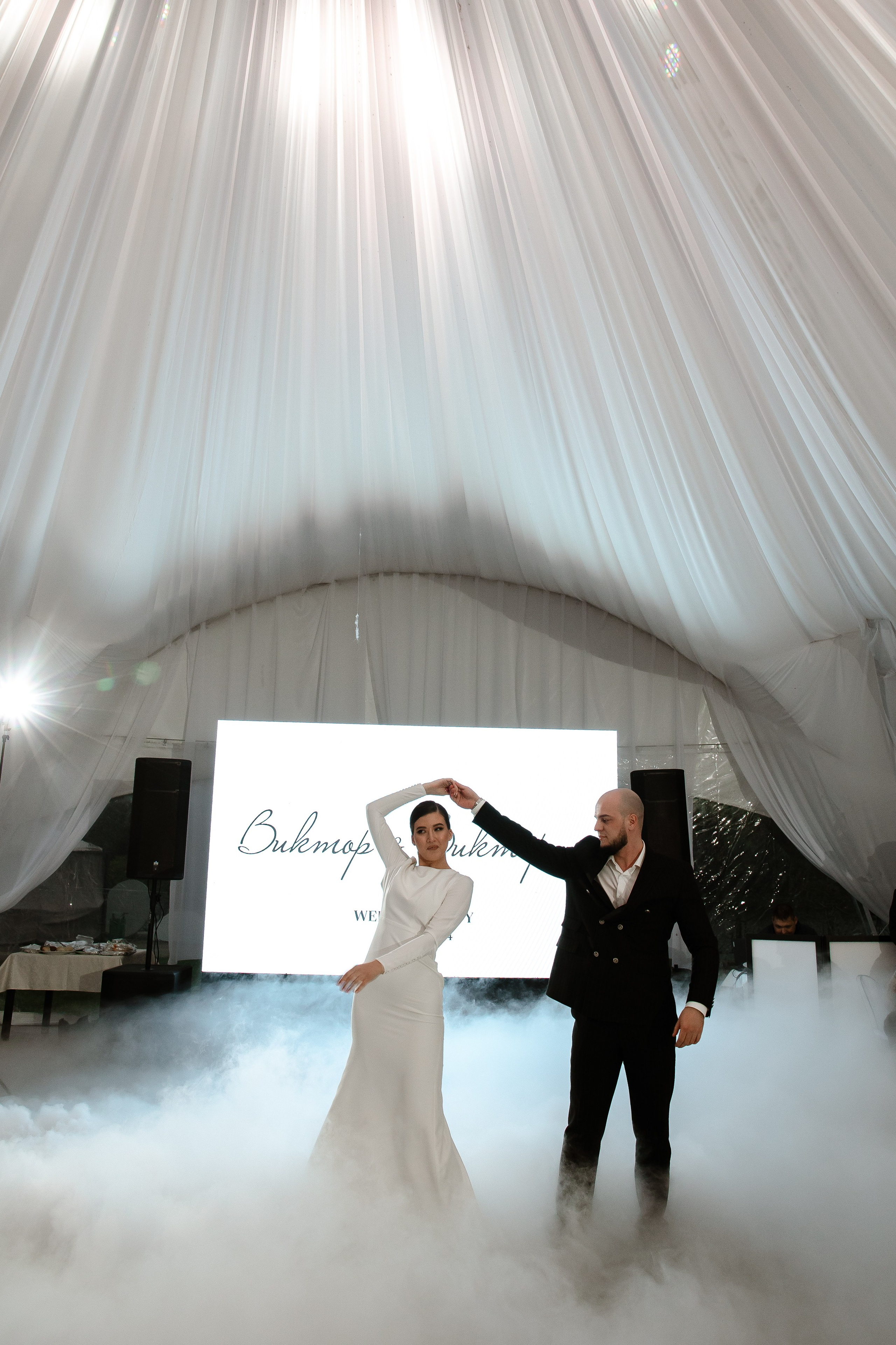 Свадебная фотосессия в Тольятти. Свадебный и семейный фотограф в Самаре и Тольятти | Елена Топанцева