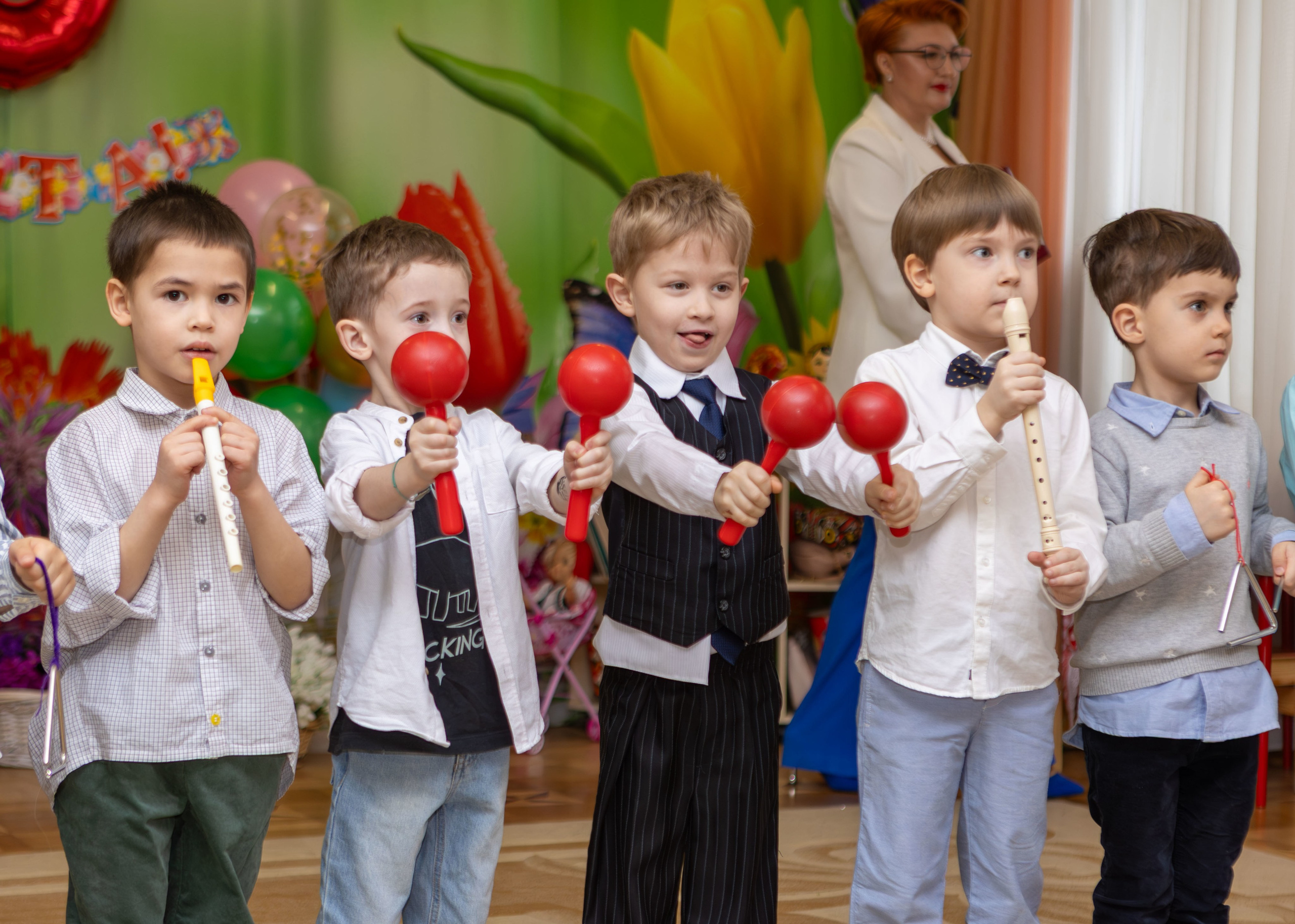 Утренник 8 Марта в детском саду № 1164 — группа «Сверчки»