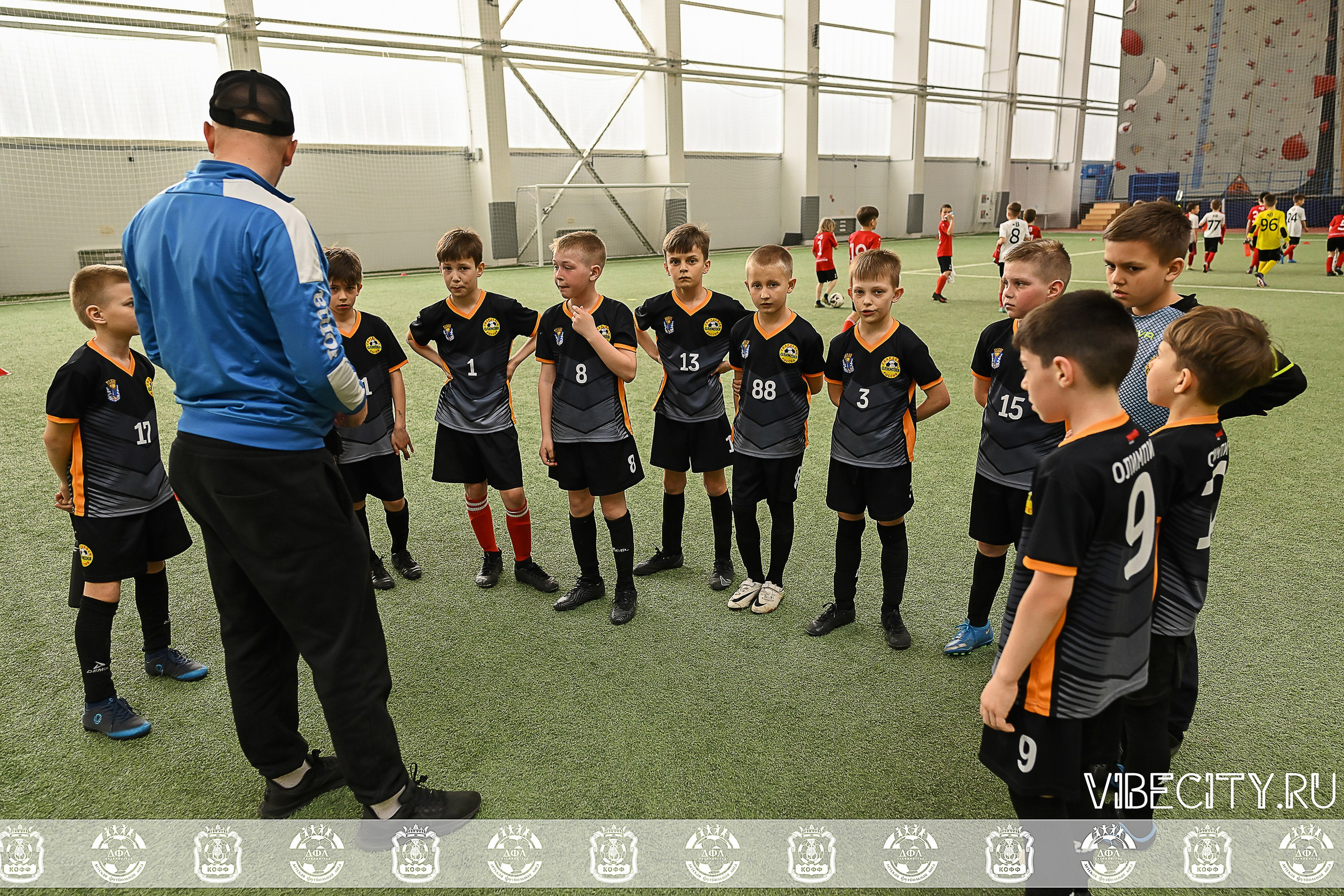 КУБОК БАЛТИЙСКОЙ ЛИГИ ПО МИНИ-ФУТБОЛУ U9 ЗЛ. VIBECITY.RU Вайб Сити Ру Фоторепортажи Фотоотчеты Калининград