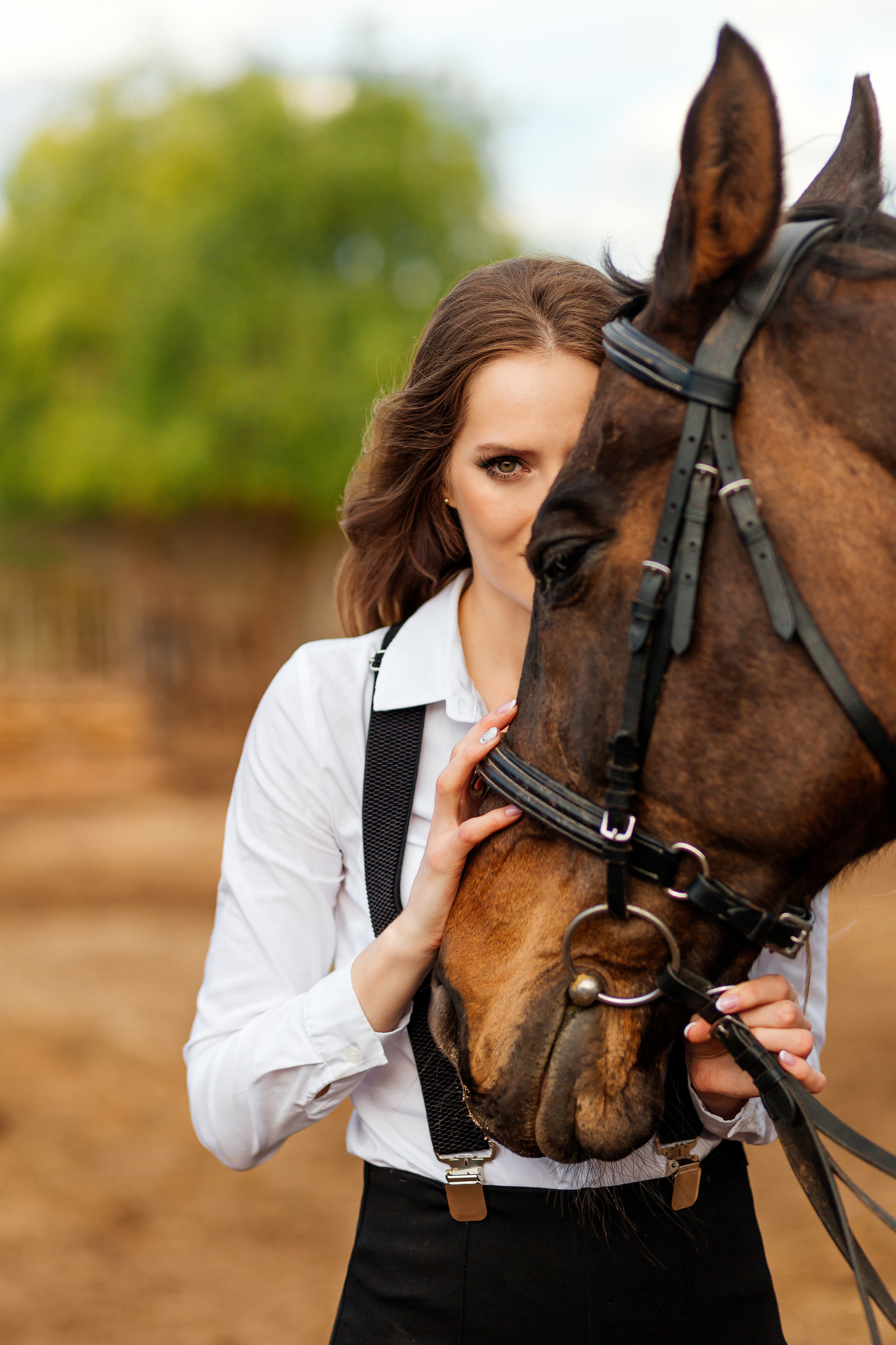 Фотосессия Людмилы в конном клубе. Женский фотограф в Оренбурге Ирина Заводчикова