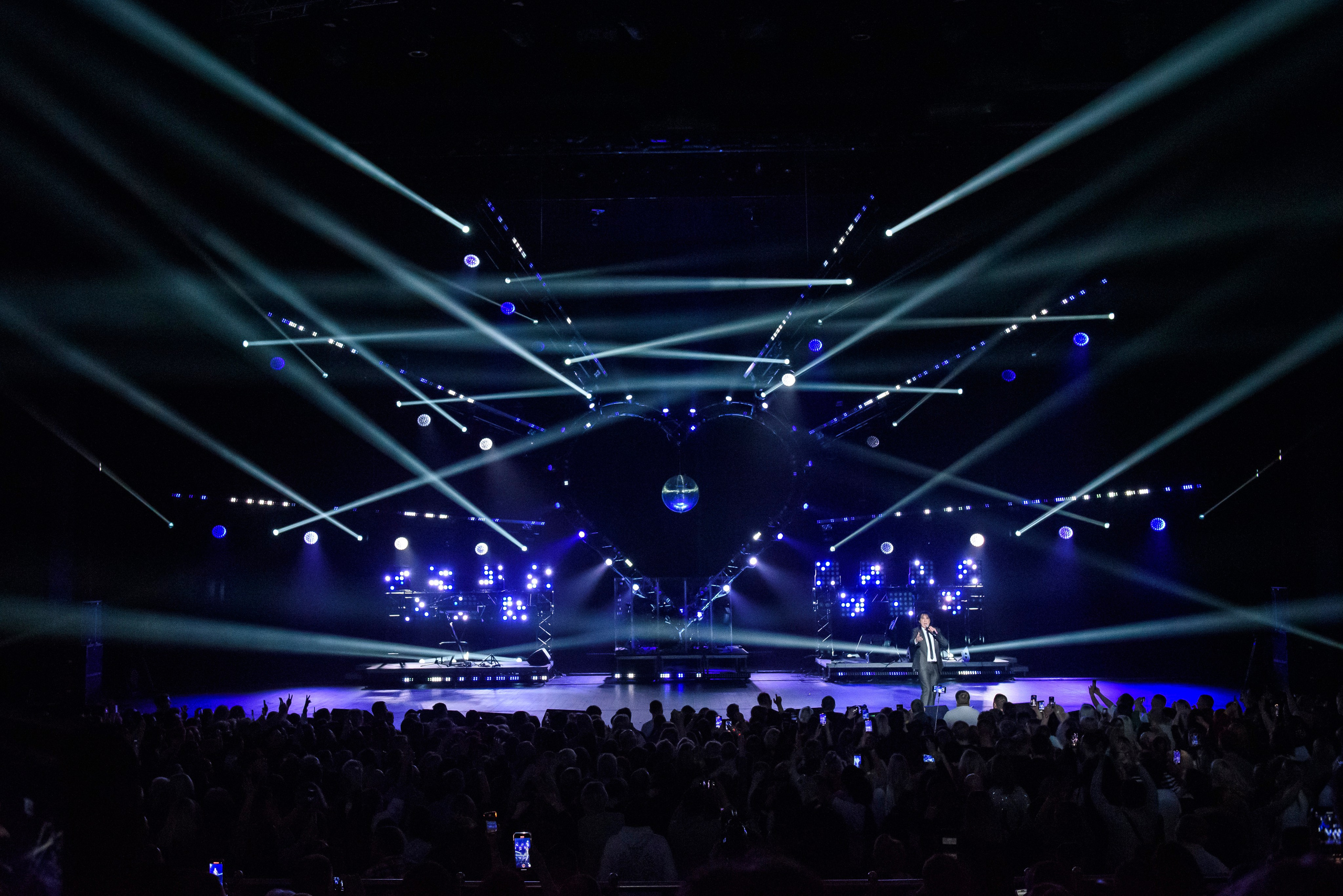 Юбилейный концерт Татьяны Булановой — Крокус Сити Холл — «Имена на все времена». Бренд-фотограф для экспертов и блогеров в Москве Влада Горбовская