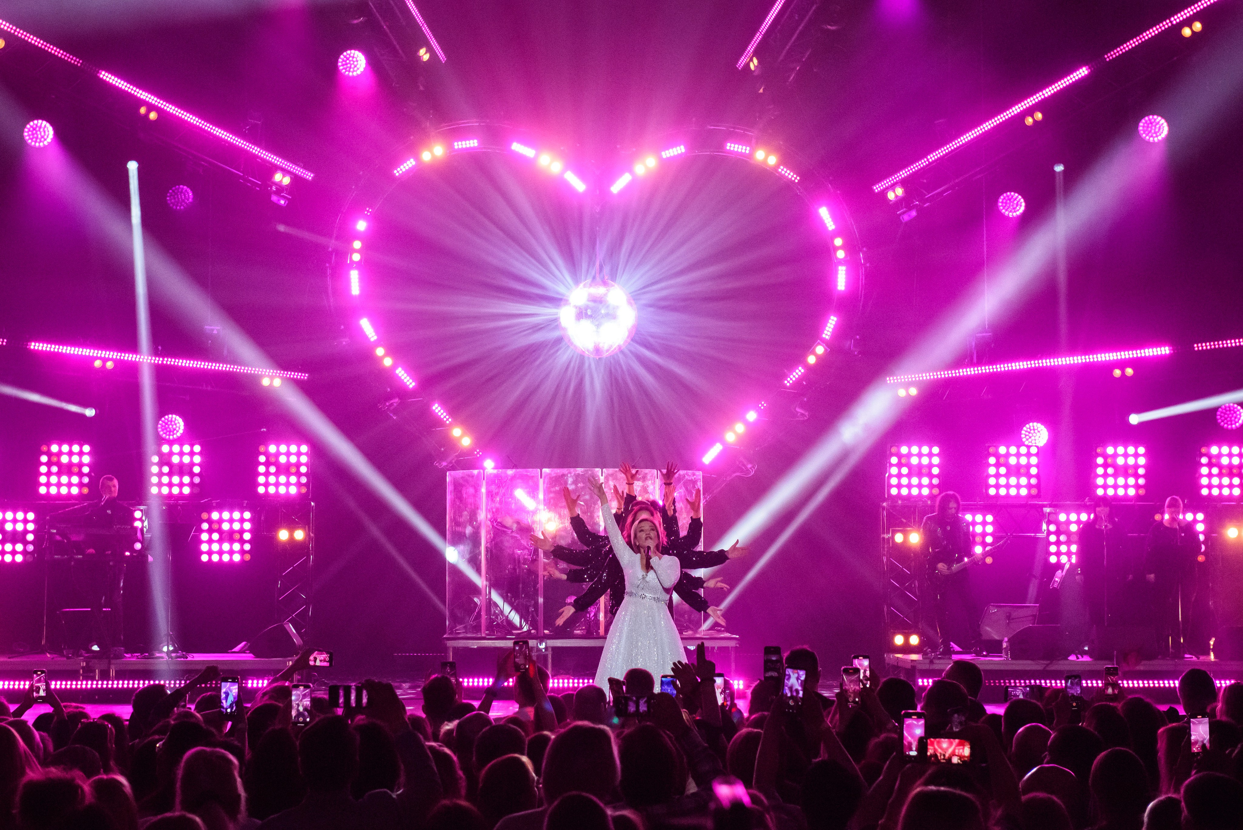 Юбилейный концерт Татьяны Булановой — Крокус Сити Холл — «Имена на все времена». Бренд-фотограф для экспертов и блогеров в Москве Влада Горбовская