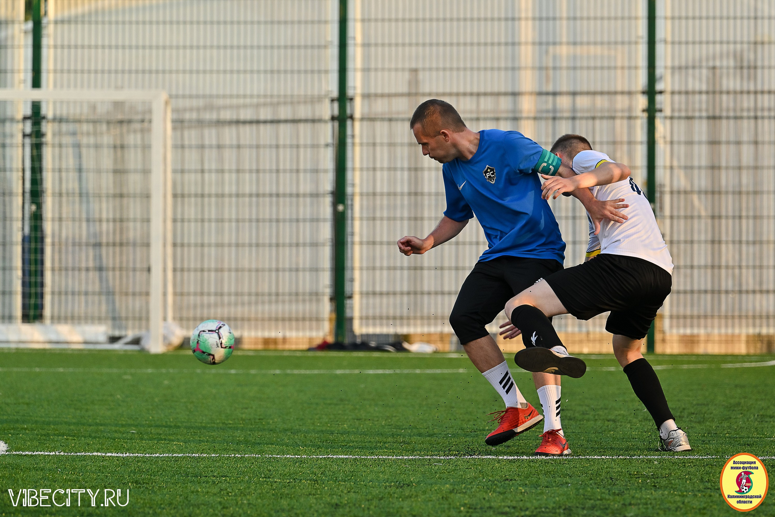ИГРЫ МИНИ-ФУТБОЛЬНОЙ И КОРПОРАТИВНОЙ ЛИГИ. VIBECITY.RU Вайб Сити Ру Фоторепортажи Фотоотчеты Калининград