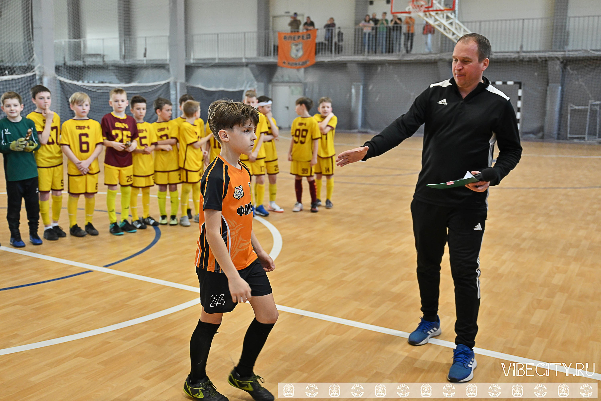 БАЛТИЙСКАЯ ЛИГА ПО ФУТЗАЛУ U10. VIBECITY.RU Вайб Сити Ру Фоторепортажи Фотоотчеты Калининград