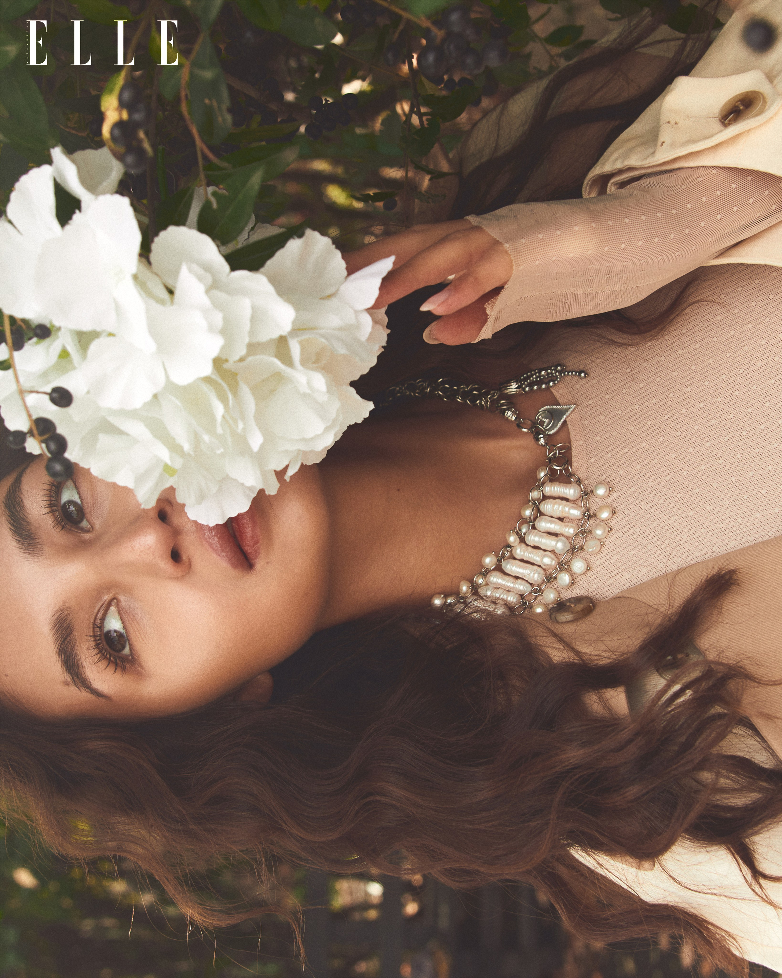 ELLE Kazakhstan. Being A Woman. Chapter 1 with Aisha Adilkhan. Fashion, portrait, personal photographer. Almaty, KZ