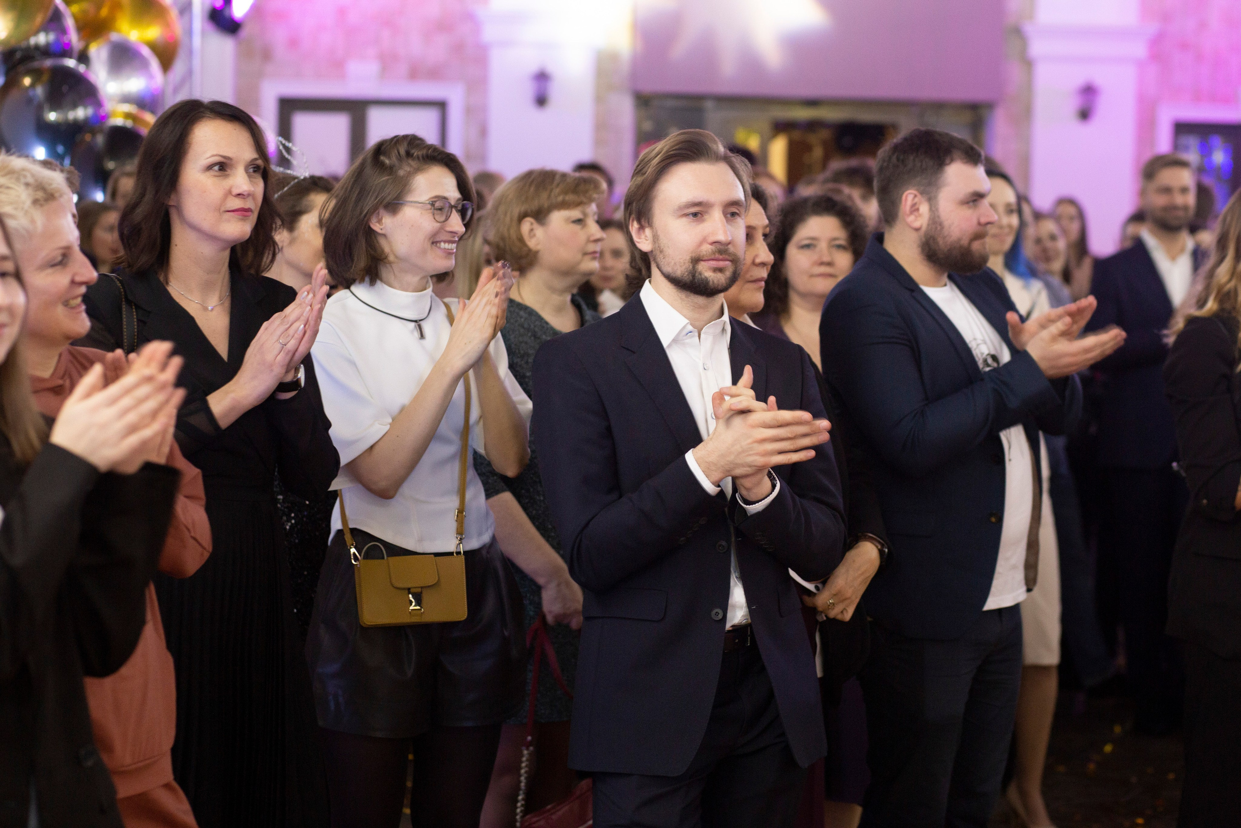 Parashoot Studio — фото- и видеосъёмка свадеб, корпоративов и мероприятий в Москве и Московской области