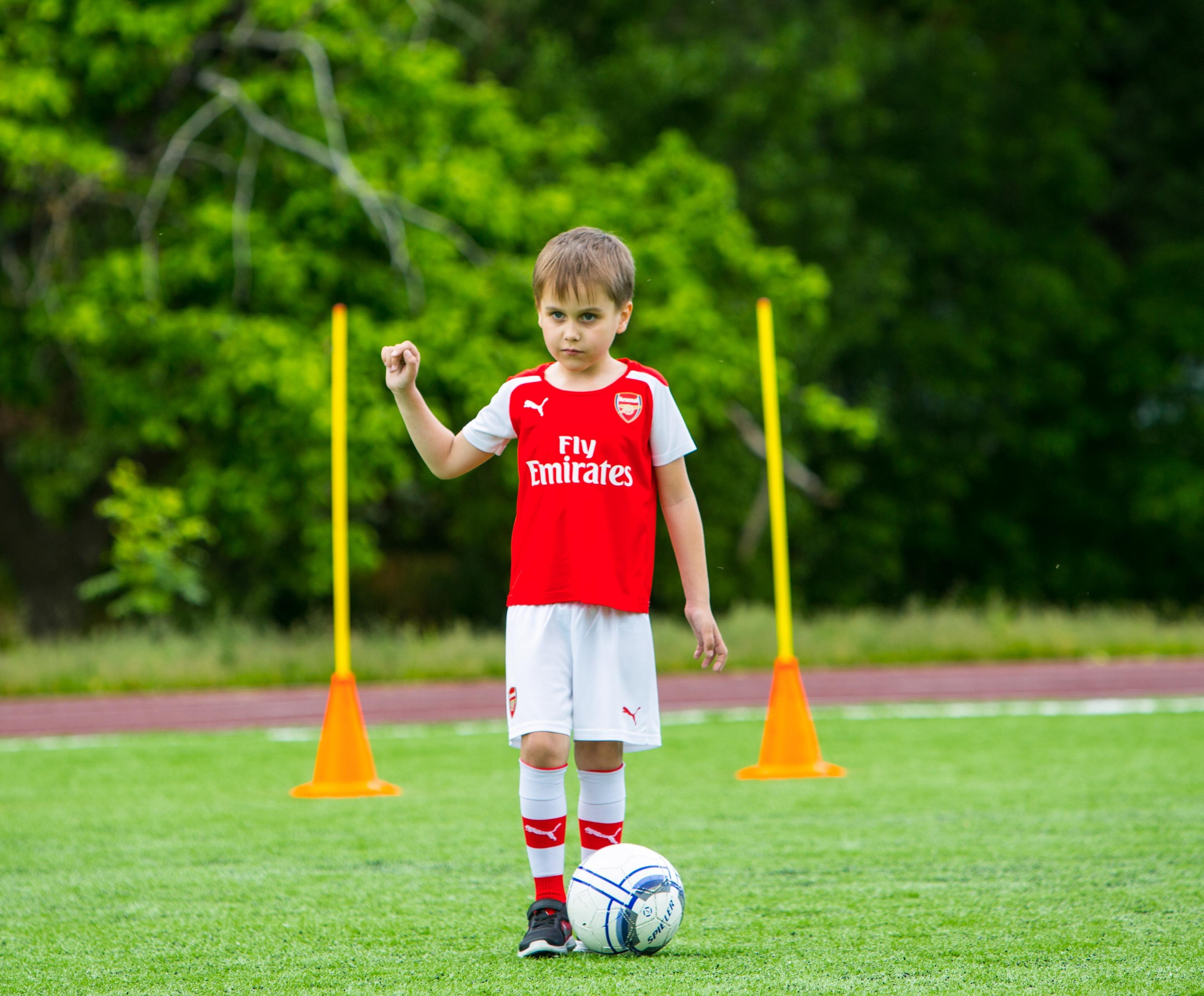 Футбольная школа «Юниор». Выпускные альбомы и школьный фотограф в Подольске, Троицке, Щербинке, Москве и Московской области
