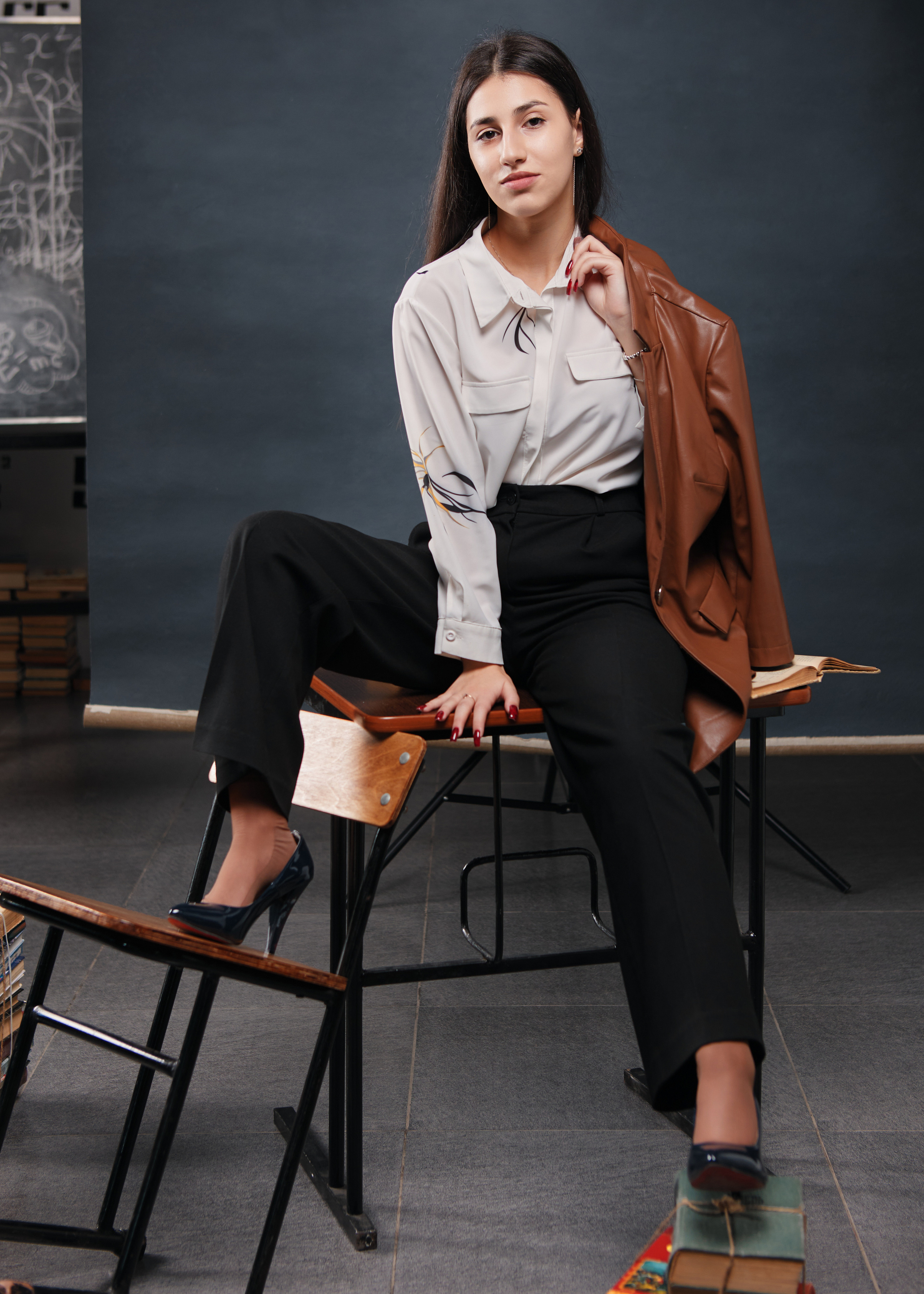 Позирование для Выпускного альбома. Дмитрий Иванов