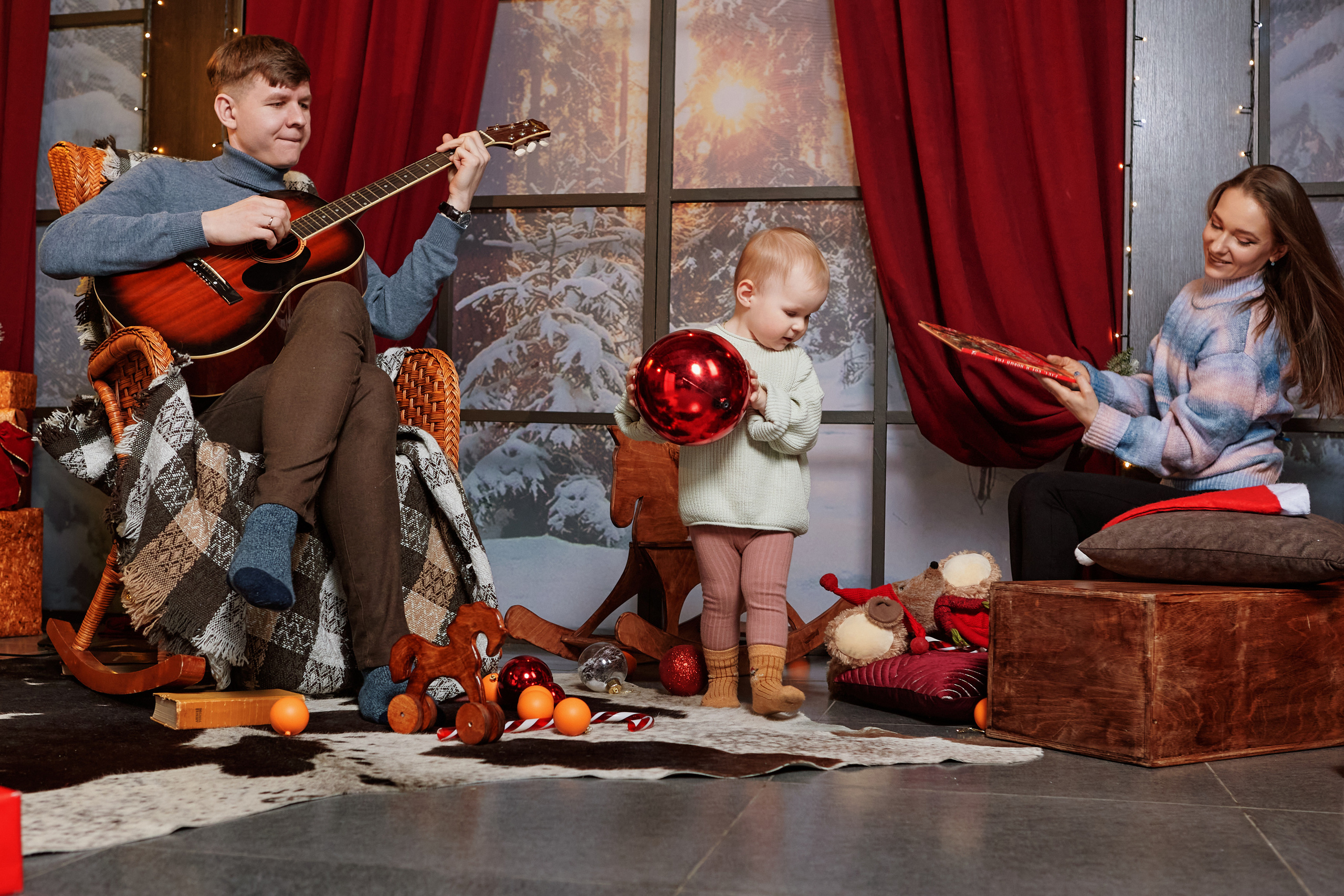 Семья Мальцевых в гостях у сказки