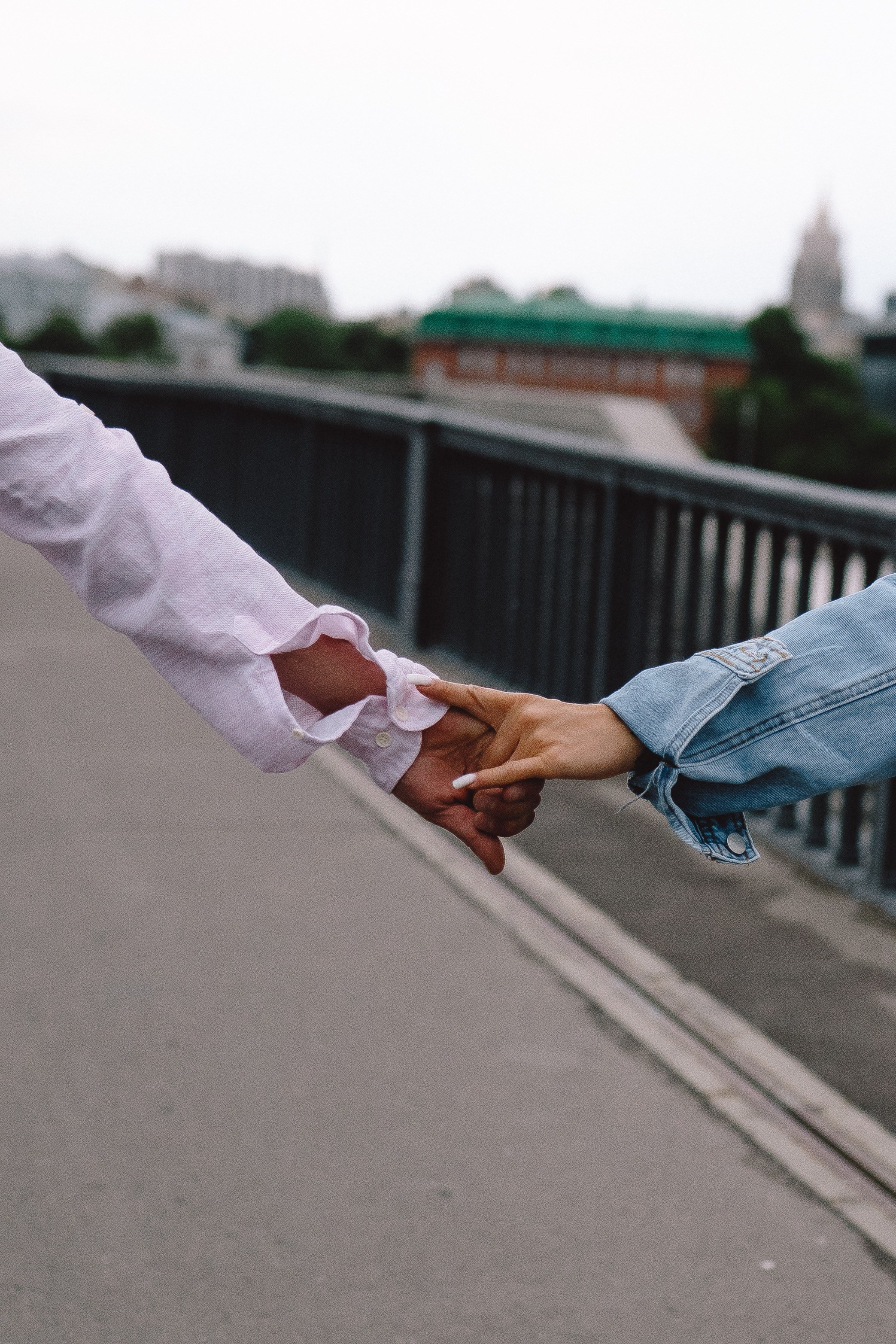 И под дождем. Андрейко Надежда