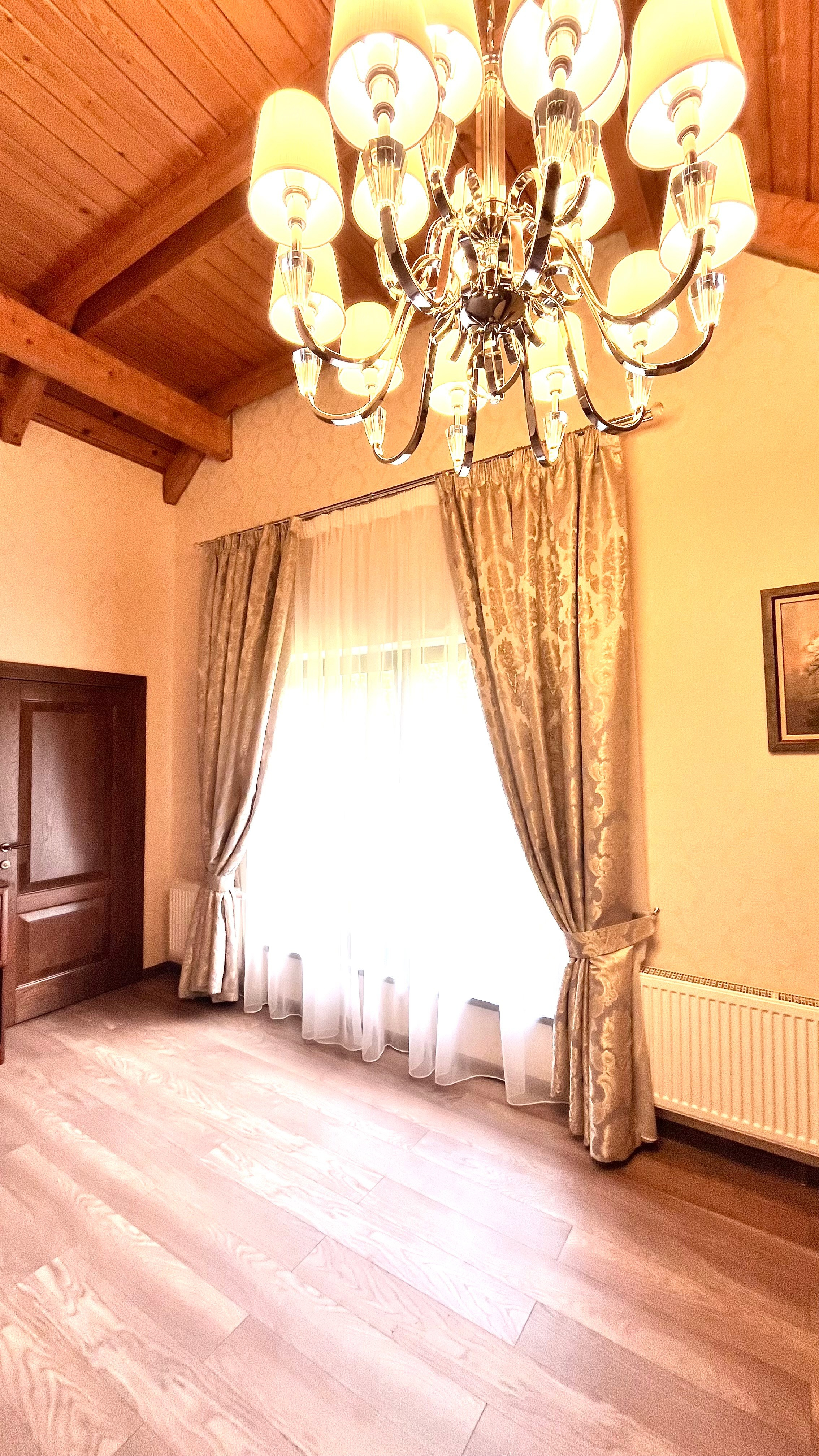 Шторы в спальню. Салон по пошиву штор на заказ по индивидуальным размерам