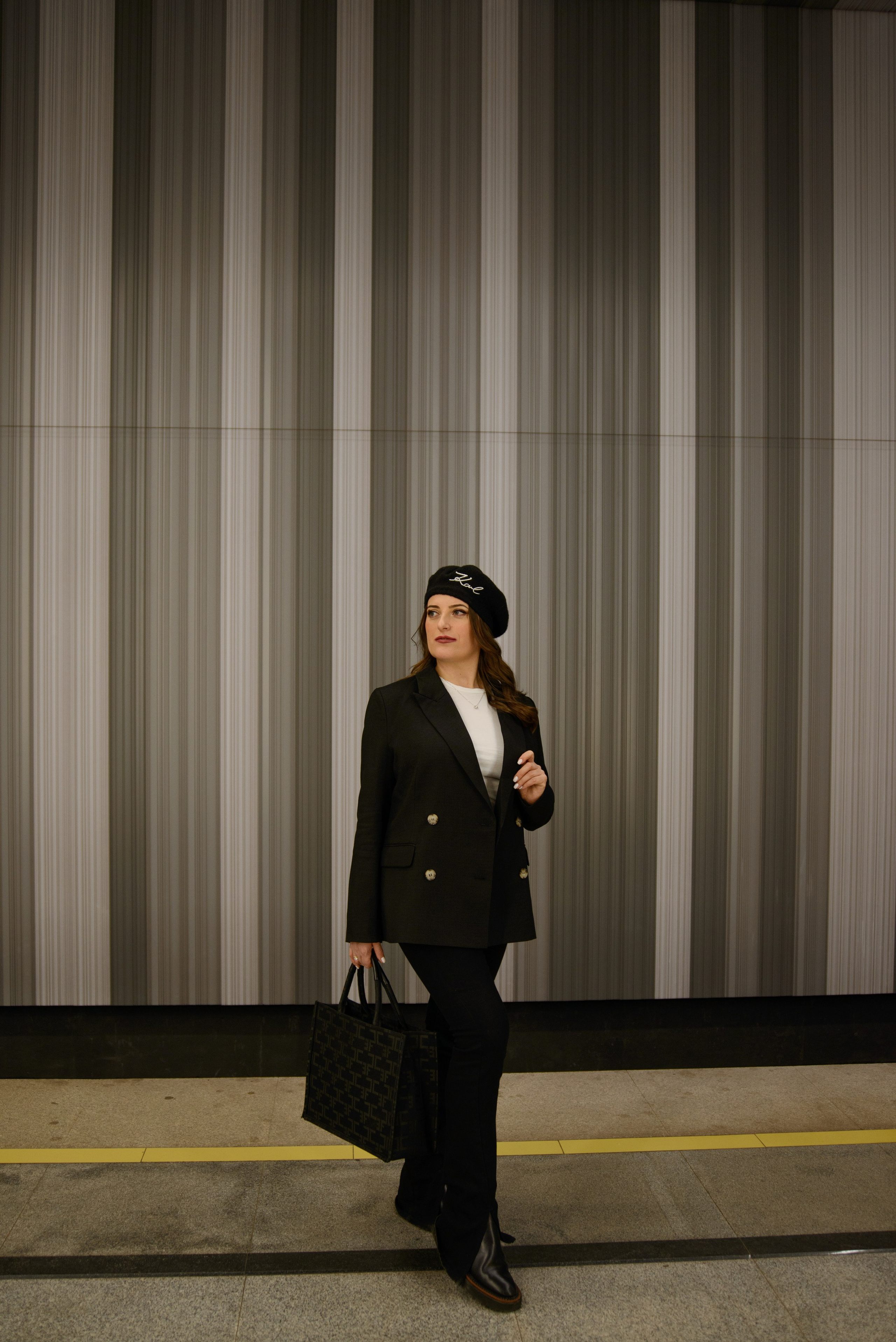 Фото на станции московского метро