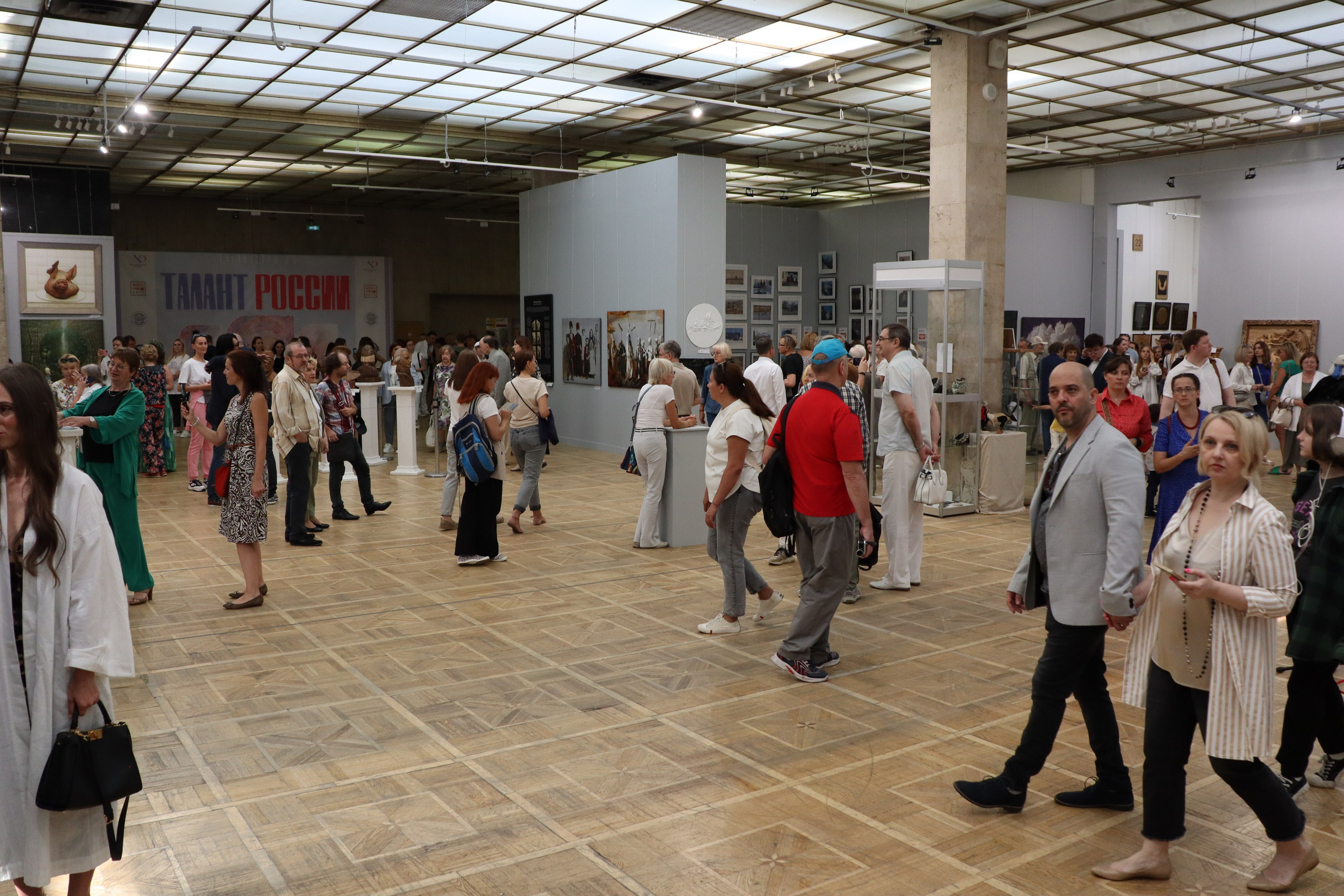 Solo exhibition in the Western Wing of the New Tretyakov Gallery, Moscow. Семейный и детский фотограф в Буэнос-Айресе Перевозчикова Анна Fotógrafa de familia y niños en Buenos Aires Perevozchikova Anna