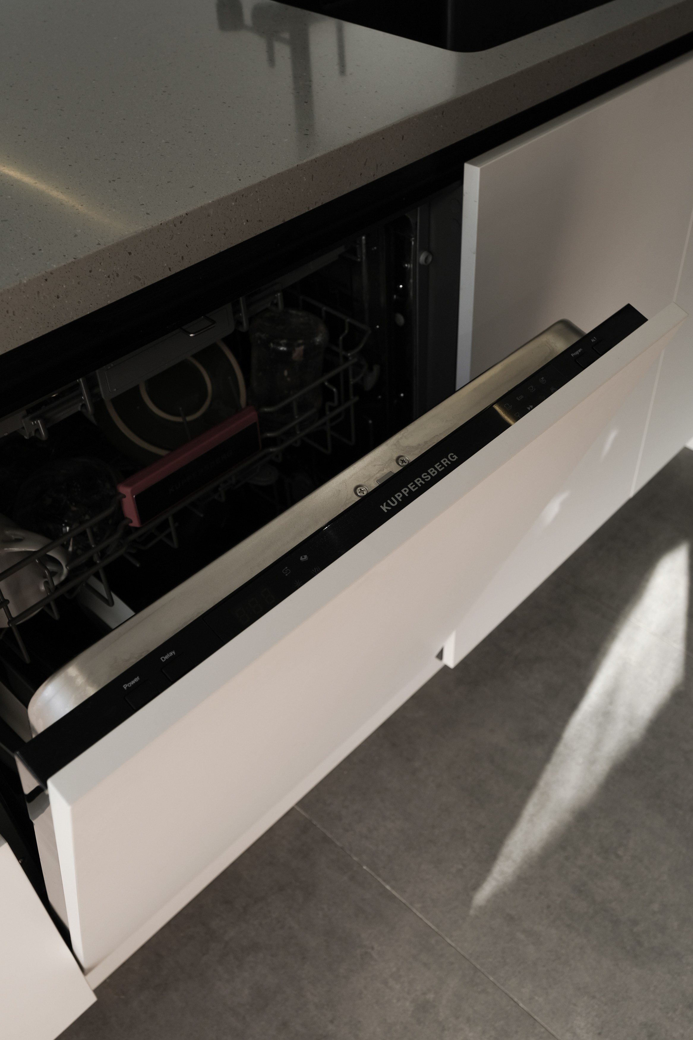 Кухня Томск по Дизайн проекту для Оксаны Токаревой Тактамышево ГУДРУМ. ГУДРУМ — Мебель на заказ в Томске | Кухни | Шкафы | Стулья и Столы