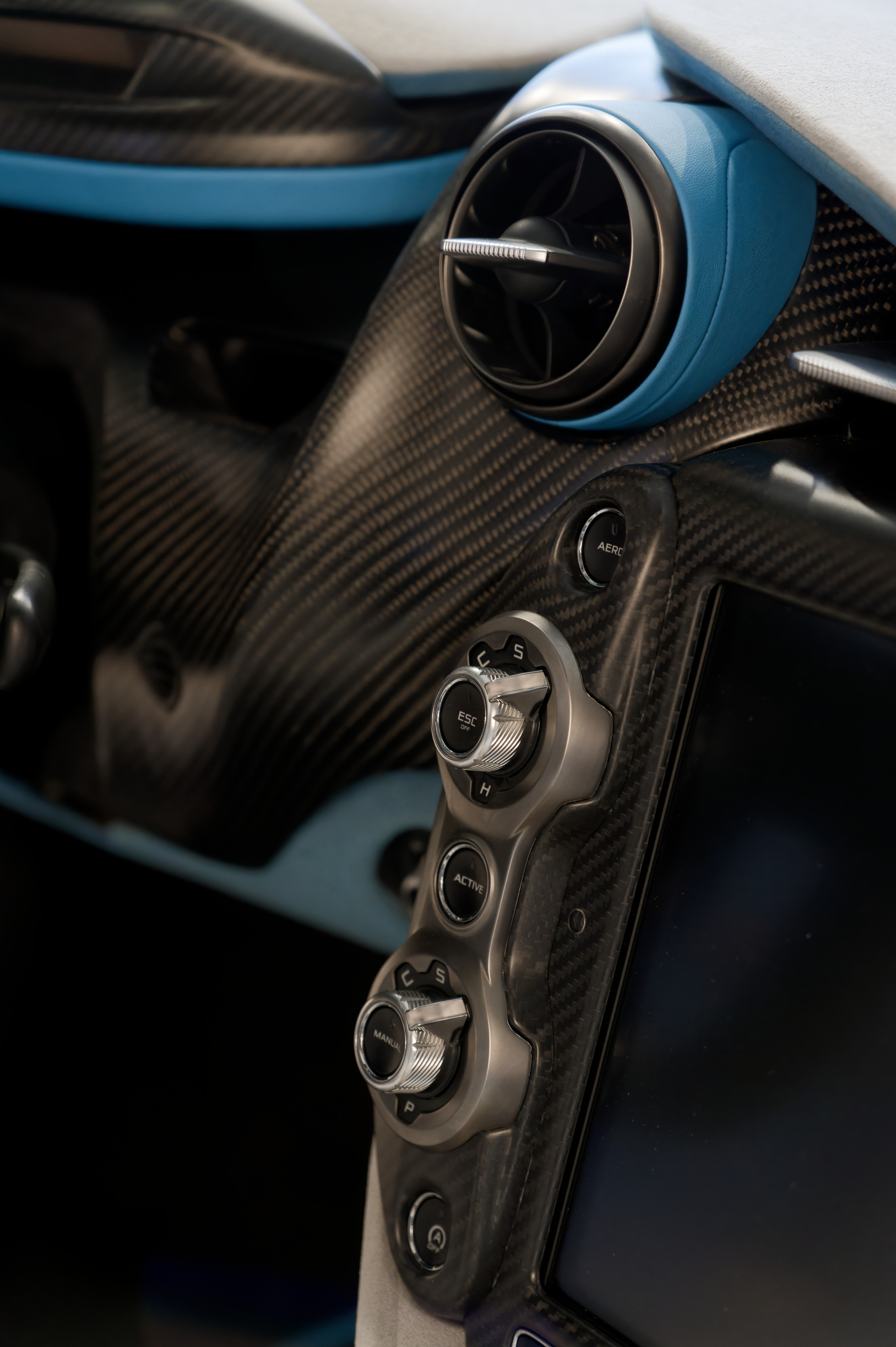 Lamborghini huracan evo spyder. Photo & Video production, in Bishkek, Kyrgyzstan