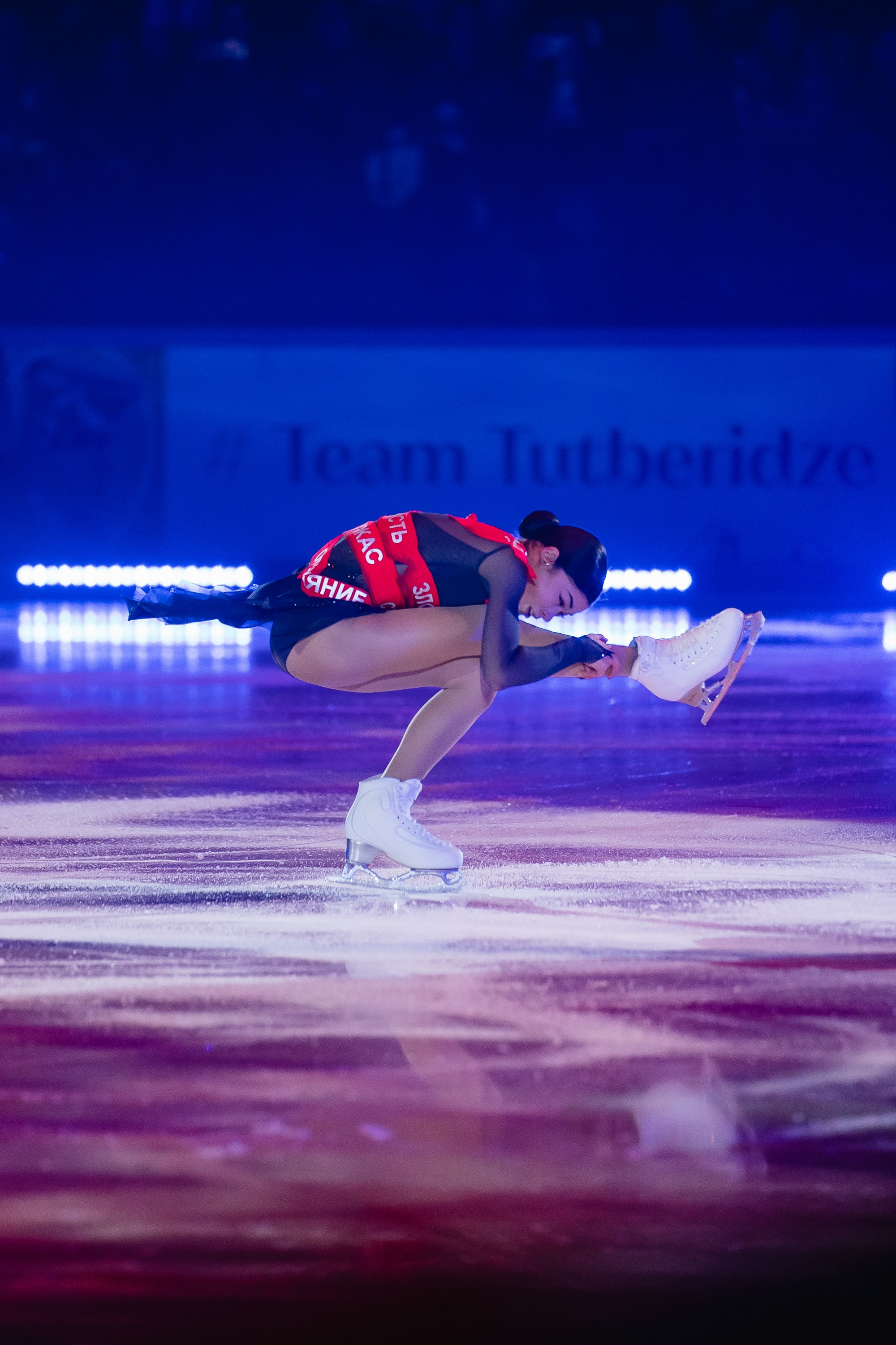 Шоу «Чемпионы на льду» в Новосибирске. Воробьева Ксения — Спортивный и танцевальный фотограф Новосибирск
