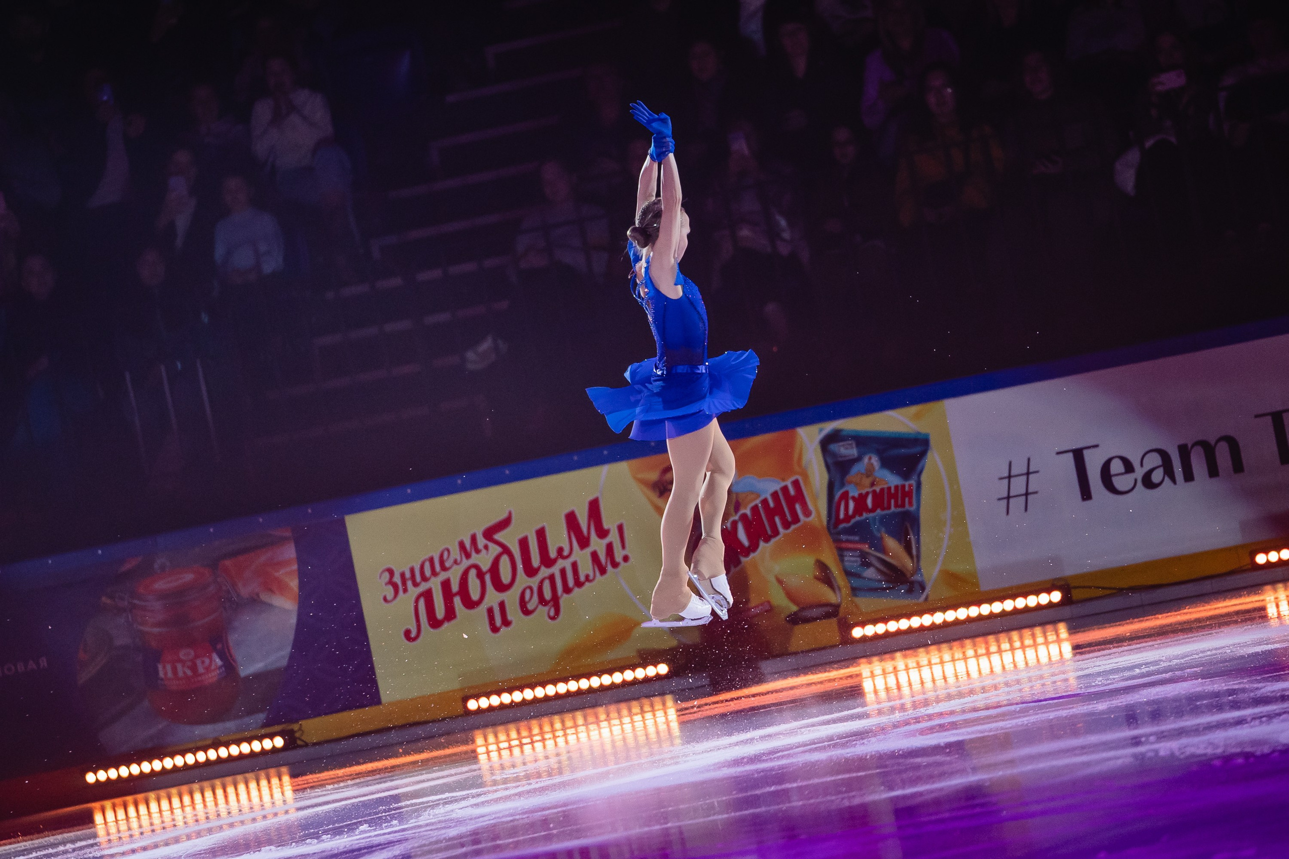 Шоу «Чемпионы на льду» в Новосибирске. Воробьева Ксения — Спортивный и танцевальный фотограф Новосибирск