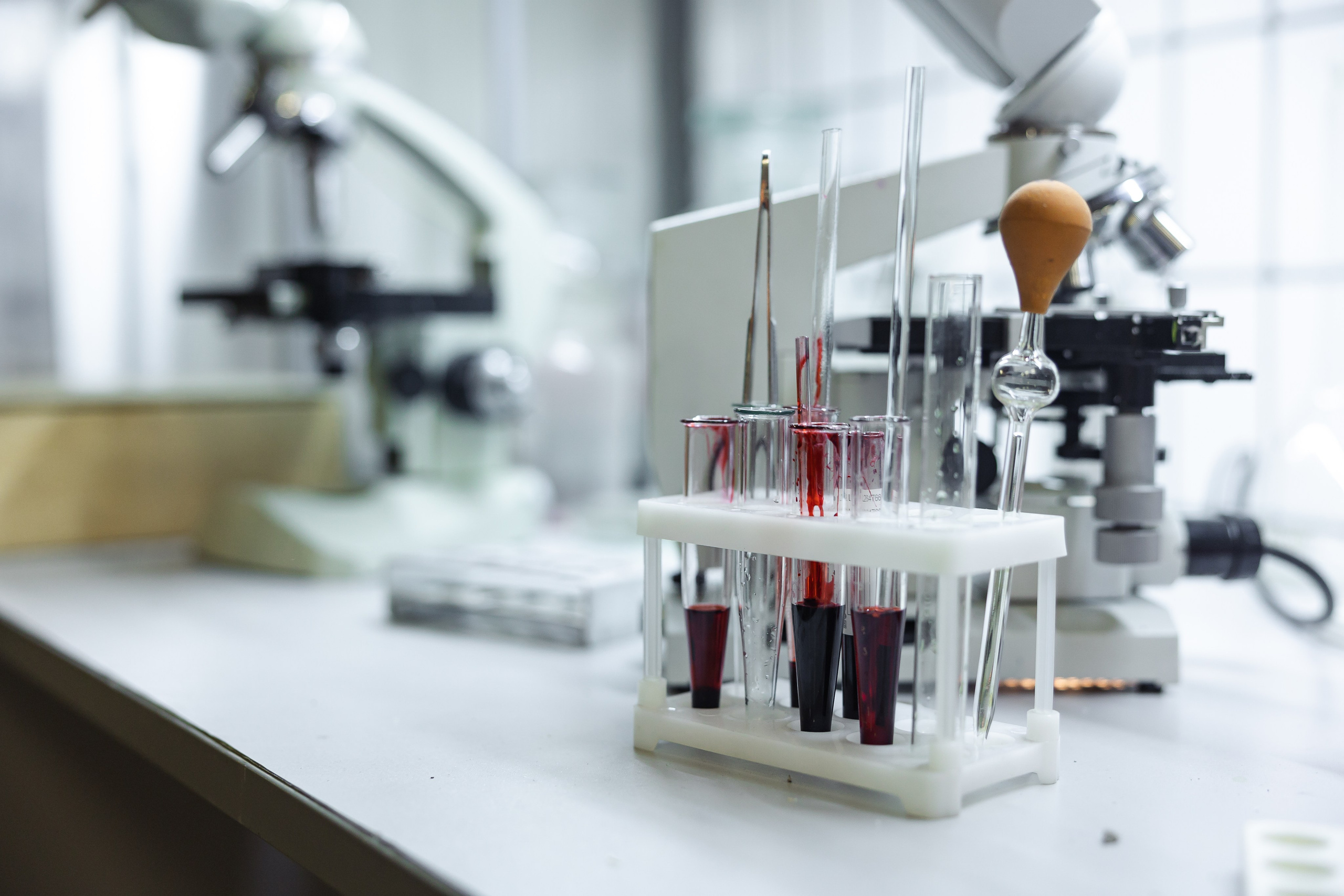 Сериал «13 Клиническая. Начало». Лисенкова Алиса — Фотограф, видеомейкер. Москва