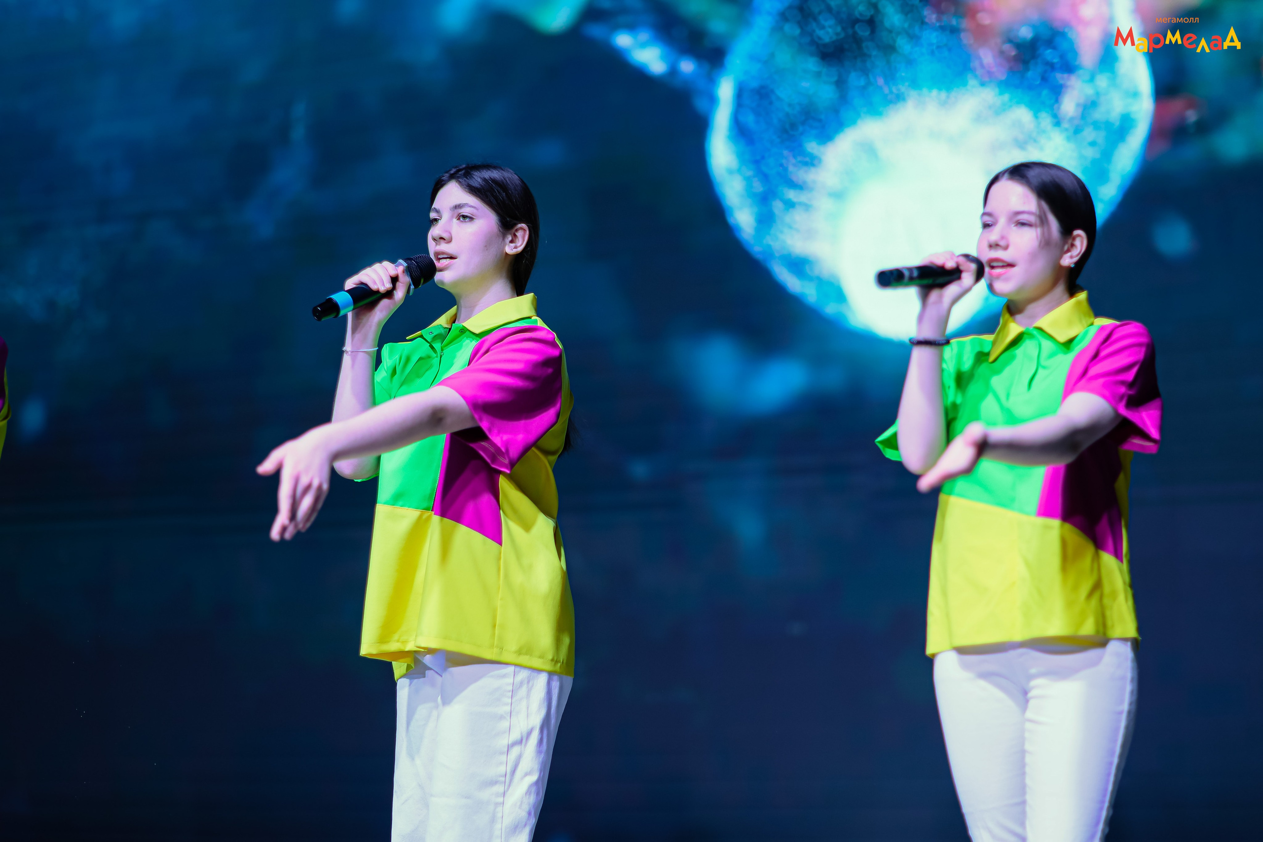 14.02 Любовь без границ в Мегамолл Мармелад. Команда специалистов в мире фотографии и видео. Детский фотограф, семейный фотограф