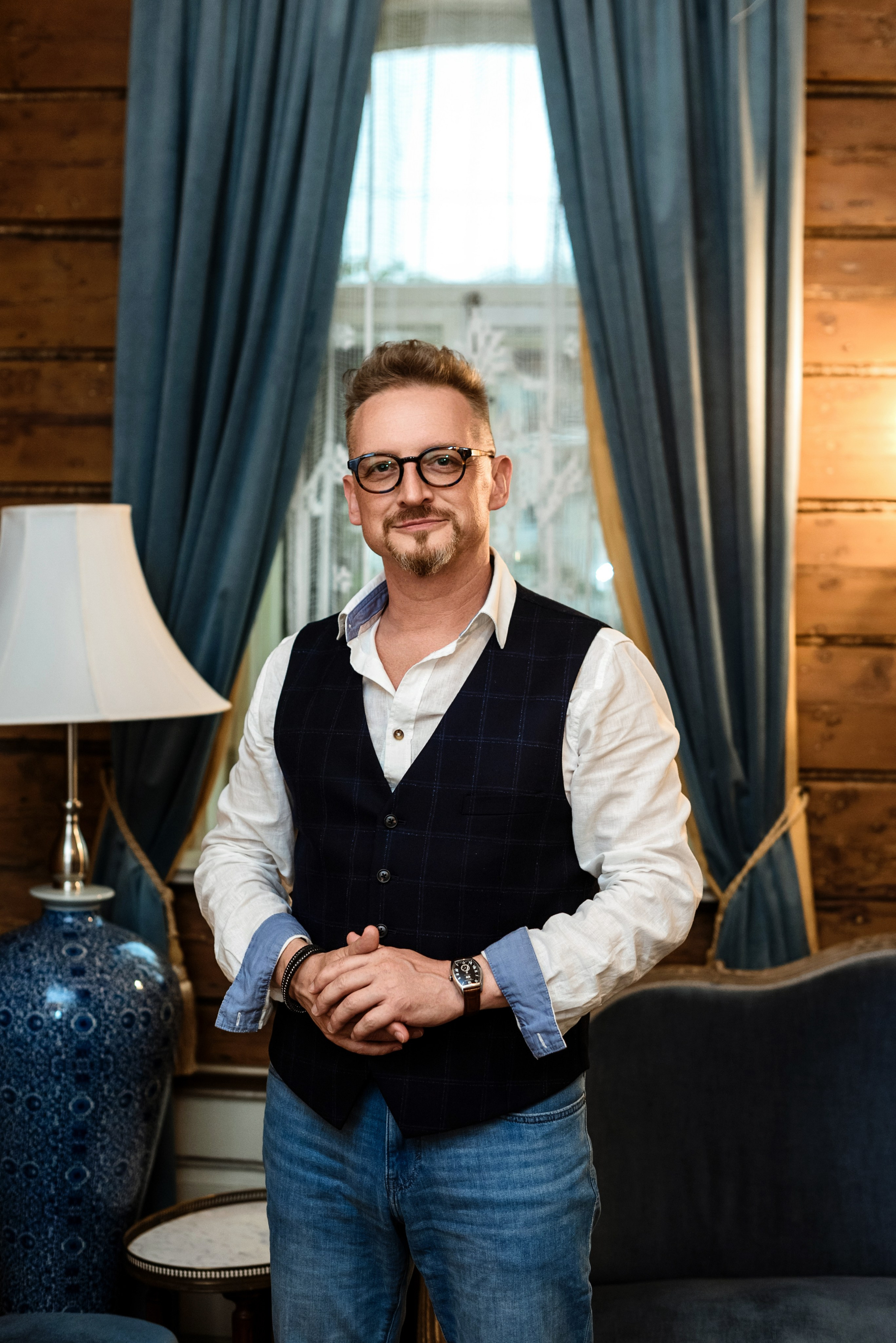 Фотосессия в гостевом доме О'27 Silvuple. Фотограф Ростов Великий Юлия Кузьмина Фотограф на крещение Ярославль