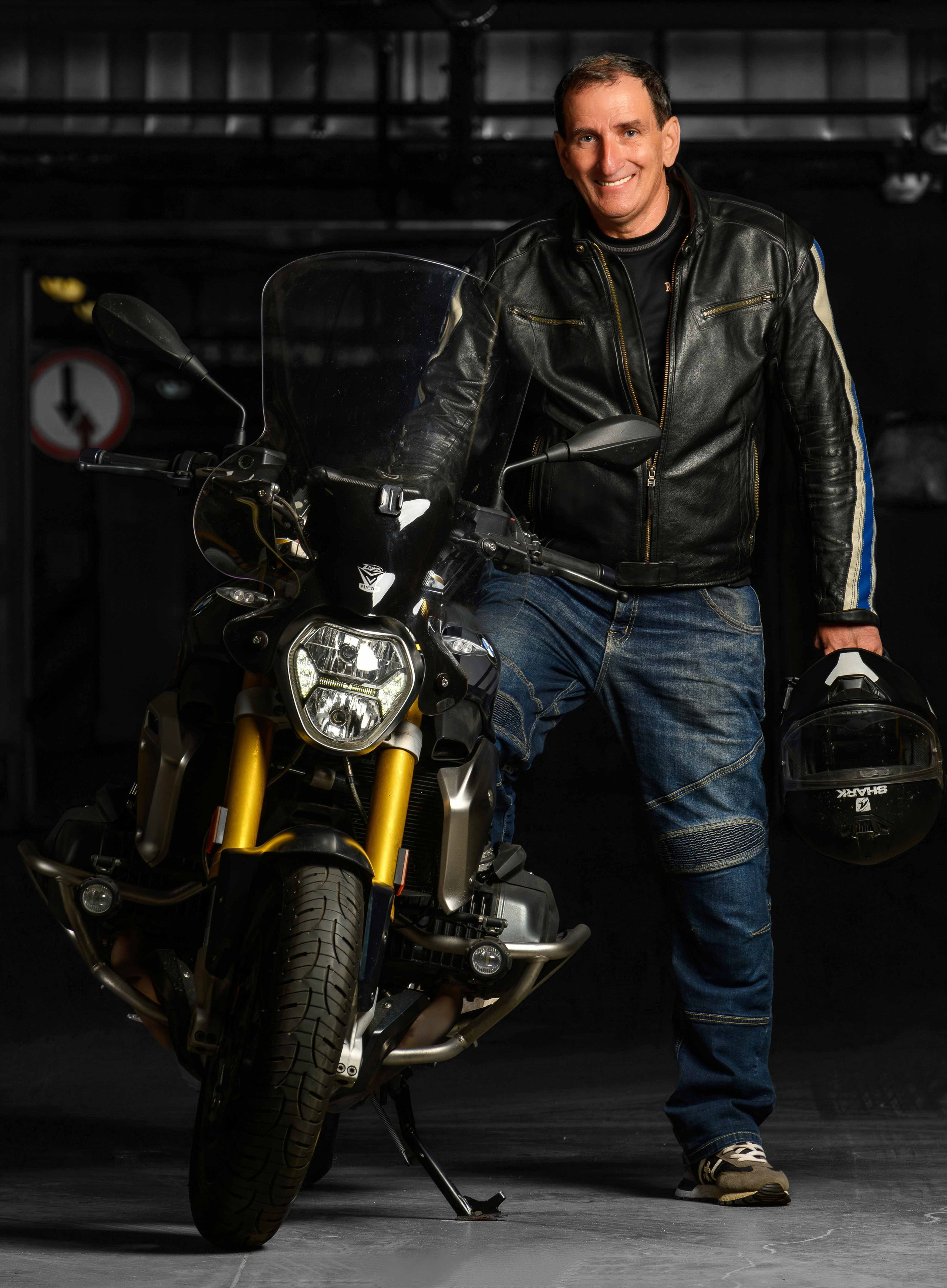 Основные биографические данные фотографа. Спортивный и женский фотограф и видеограф в Завидово и Конаково Андрей Герасимов