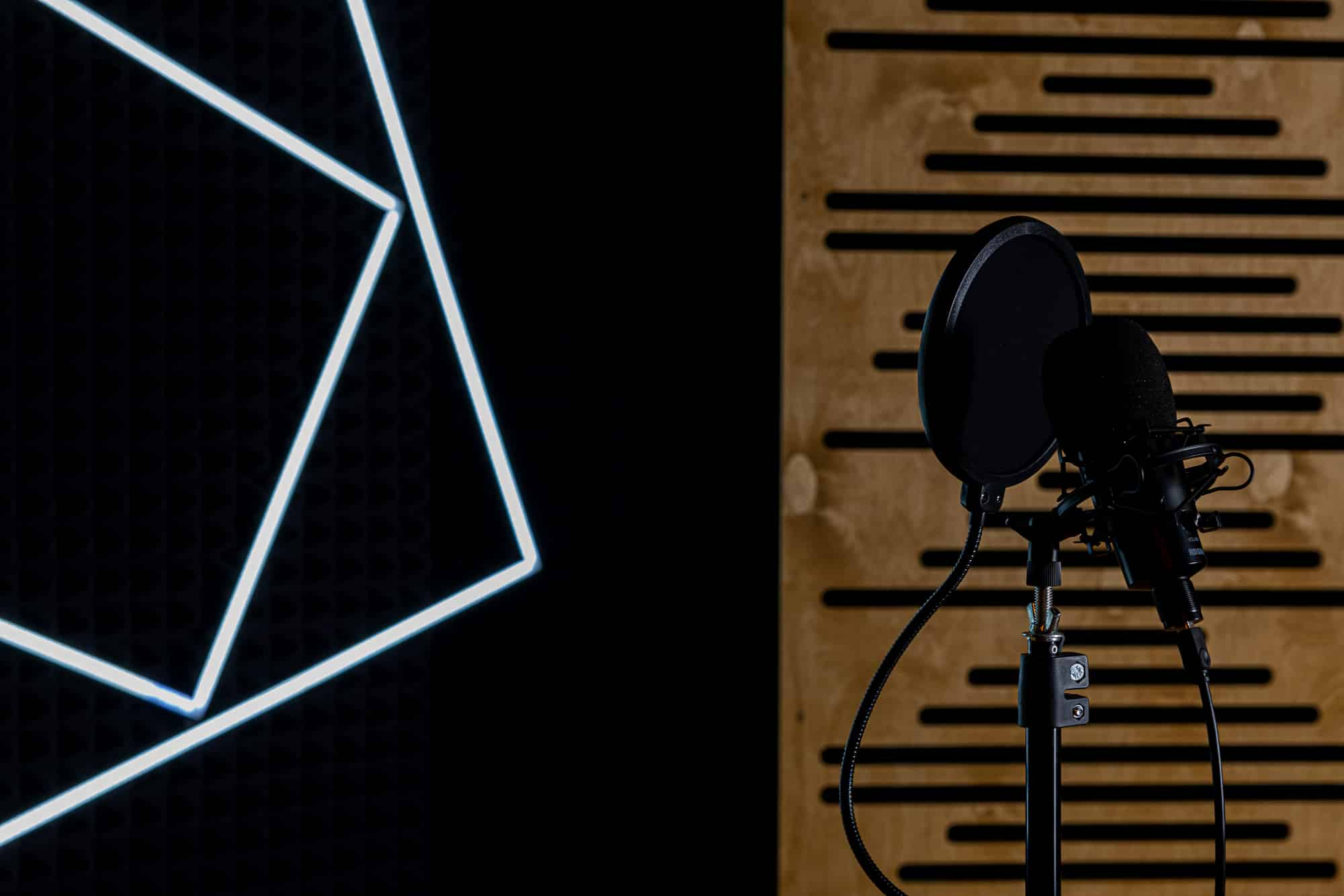 Photohub залы для съемки бизнес-контента. Фотограф в Минске Людмила Дутко