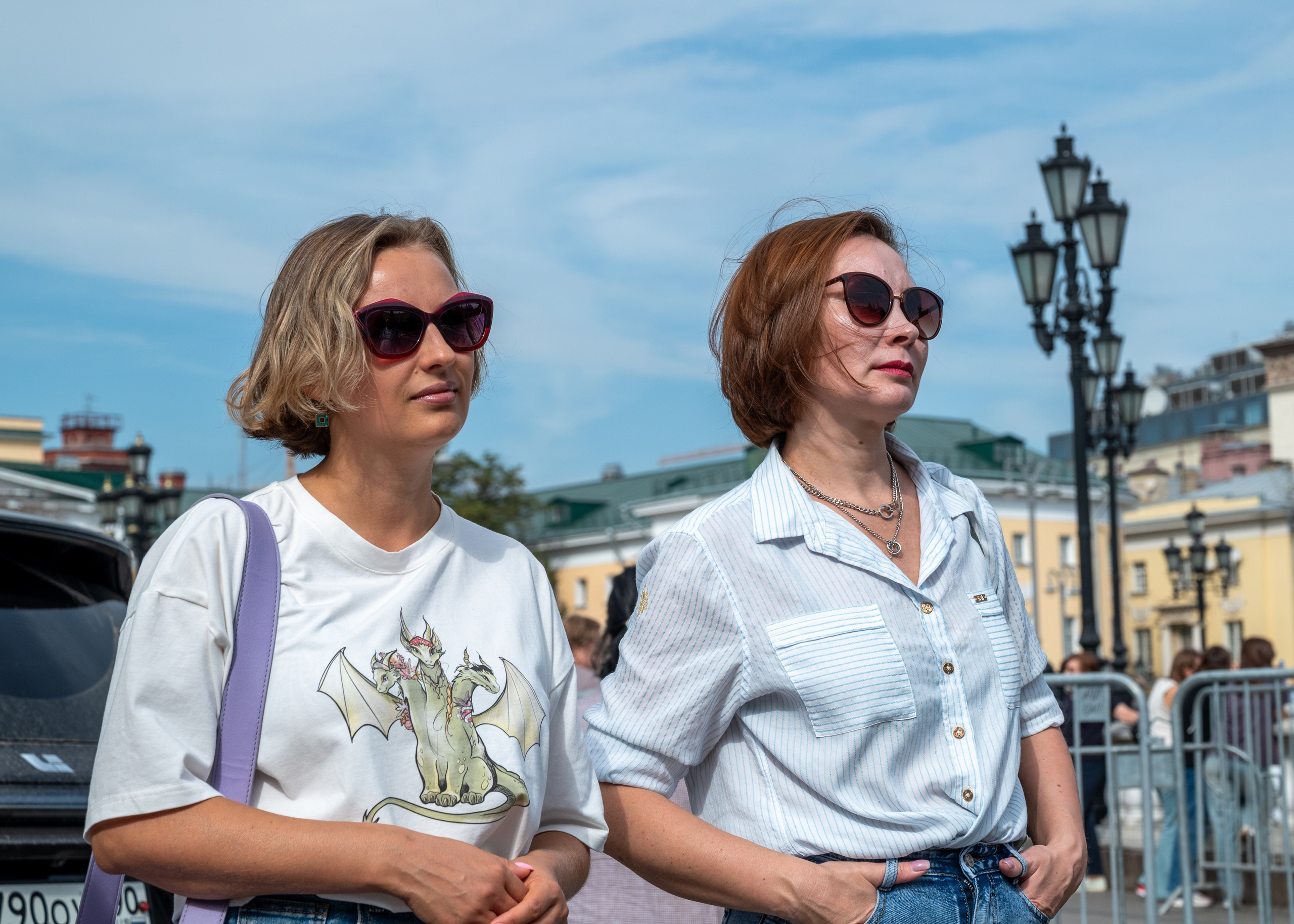 «Сладкие девочки» на Красной площади. П&П — Полезное с Приятным. Фотоэкскурсии — Москва на память. Экскурсовод и фотограф в Москве. Увези столицу в своём альбоме!