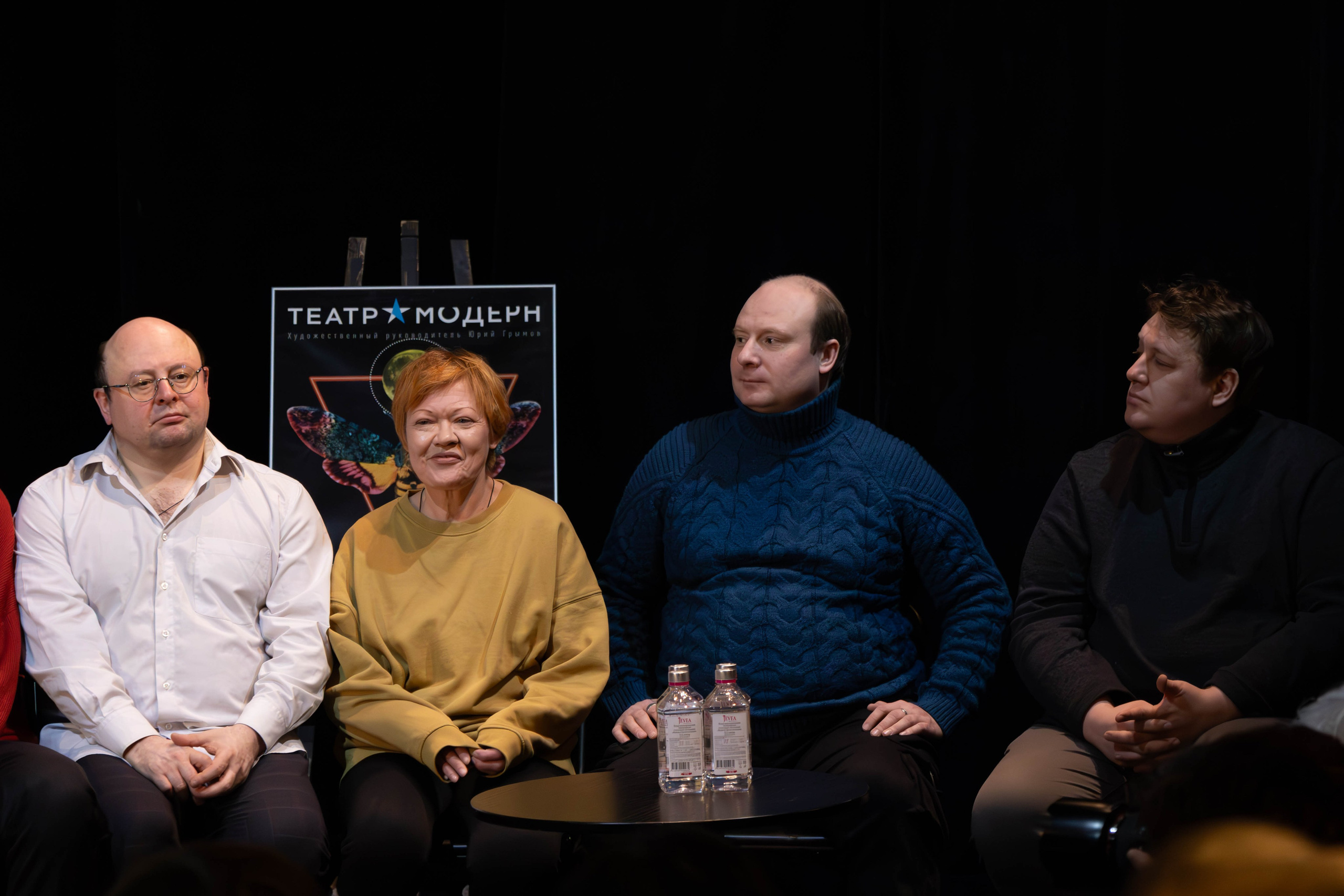 Репортаж с премьеры спектакля «Вероника решает» в театре "Модерн"