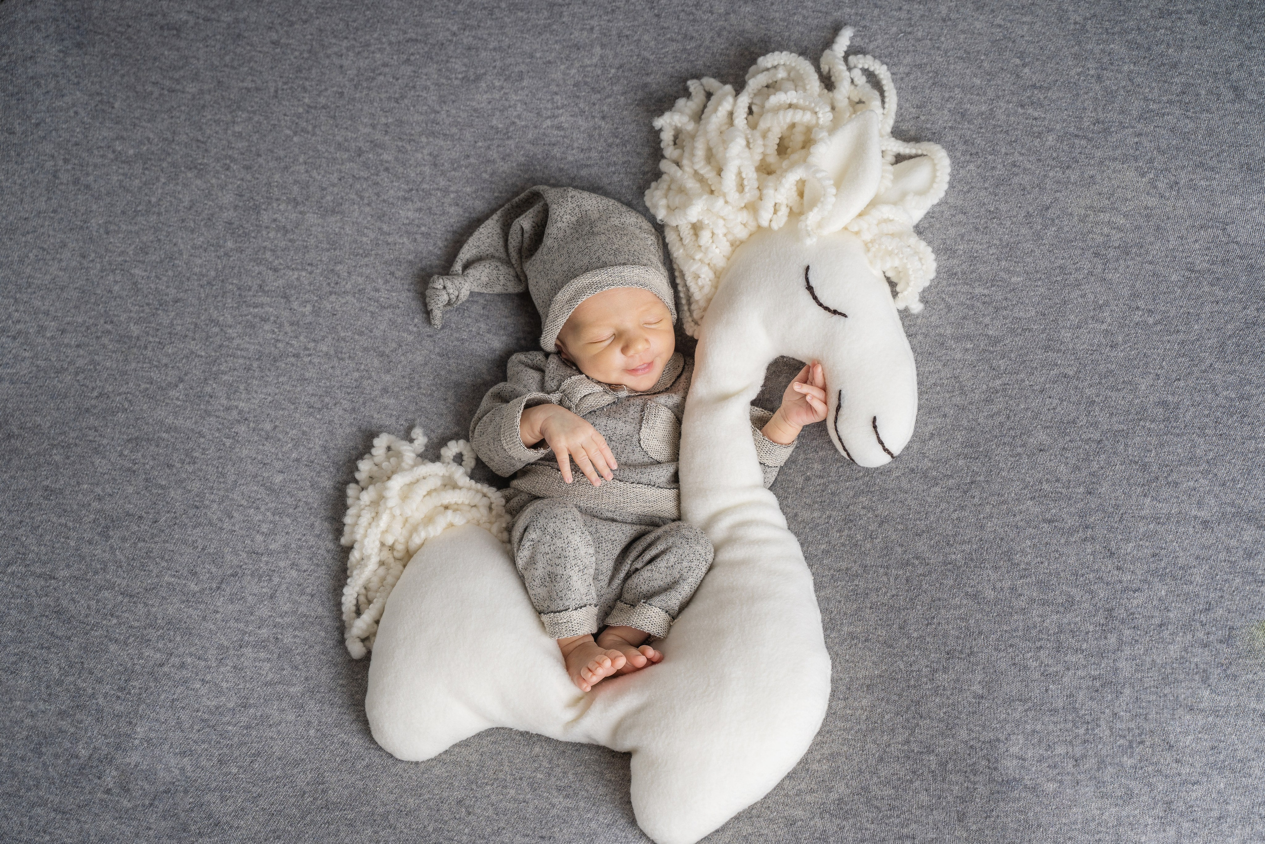 Фотосессия новорожденного в Москве. Фотограф новорожденных выезд на дом