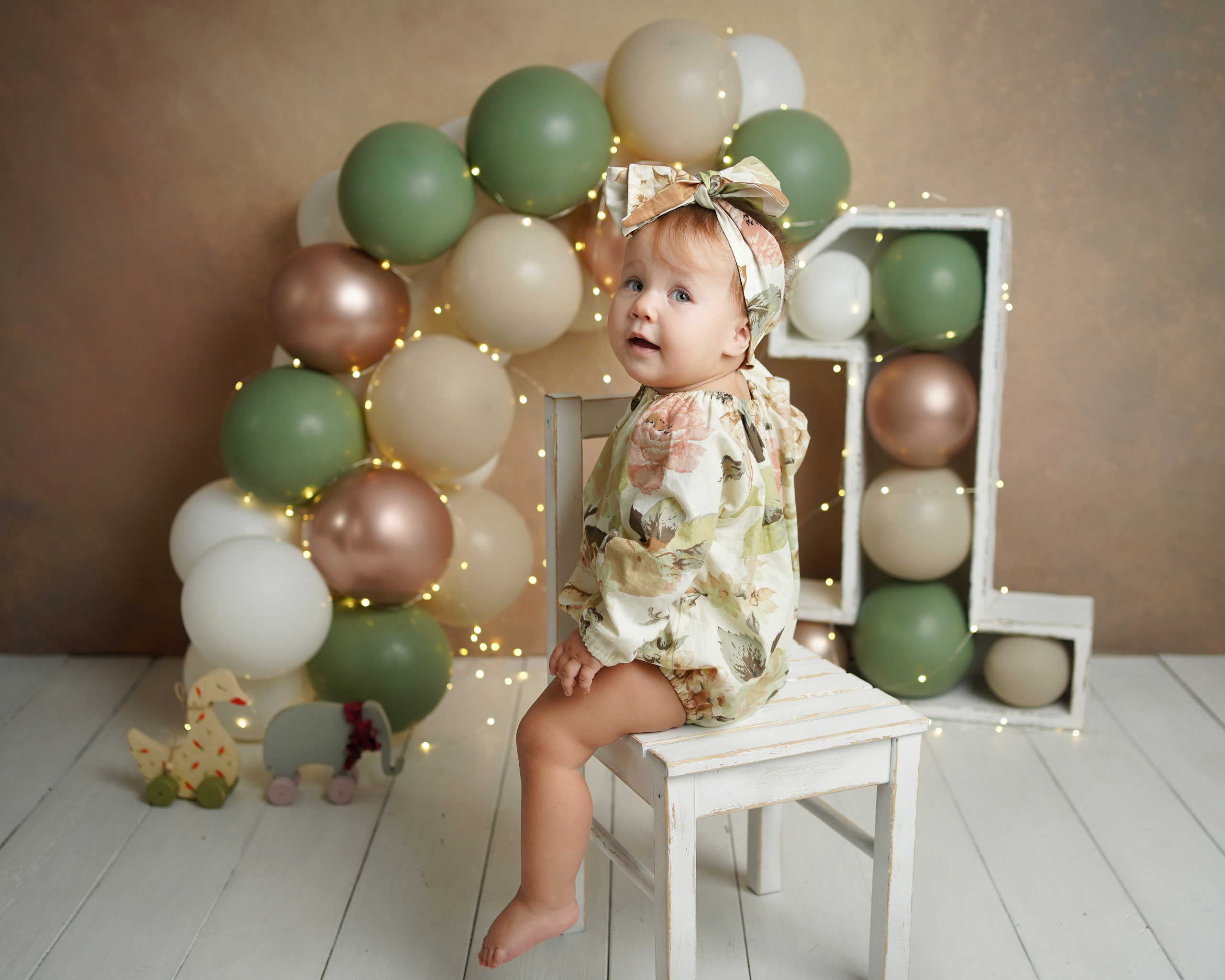 Детская фотосессия Анечки в детской студии города Калининграда. Детский фотограф и фотограф новорожденных в Калининград Оксана Иваний