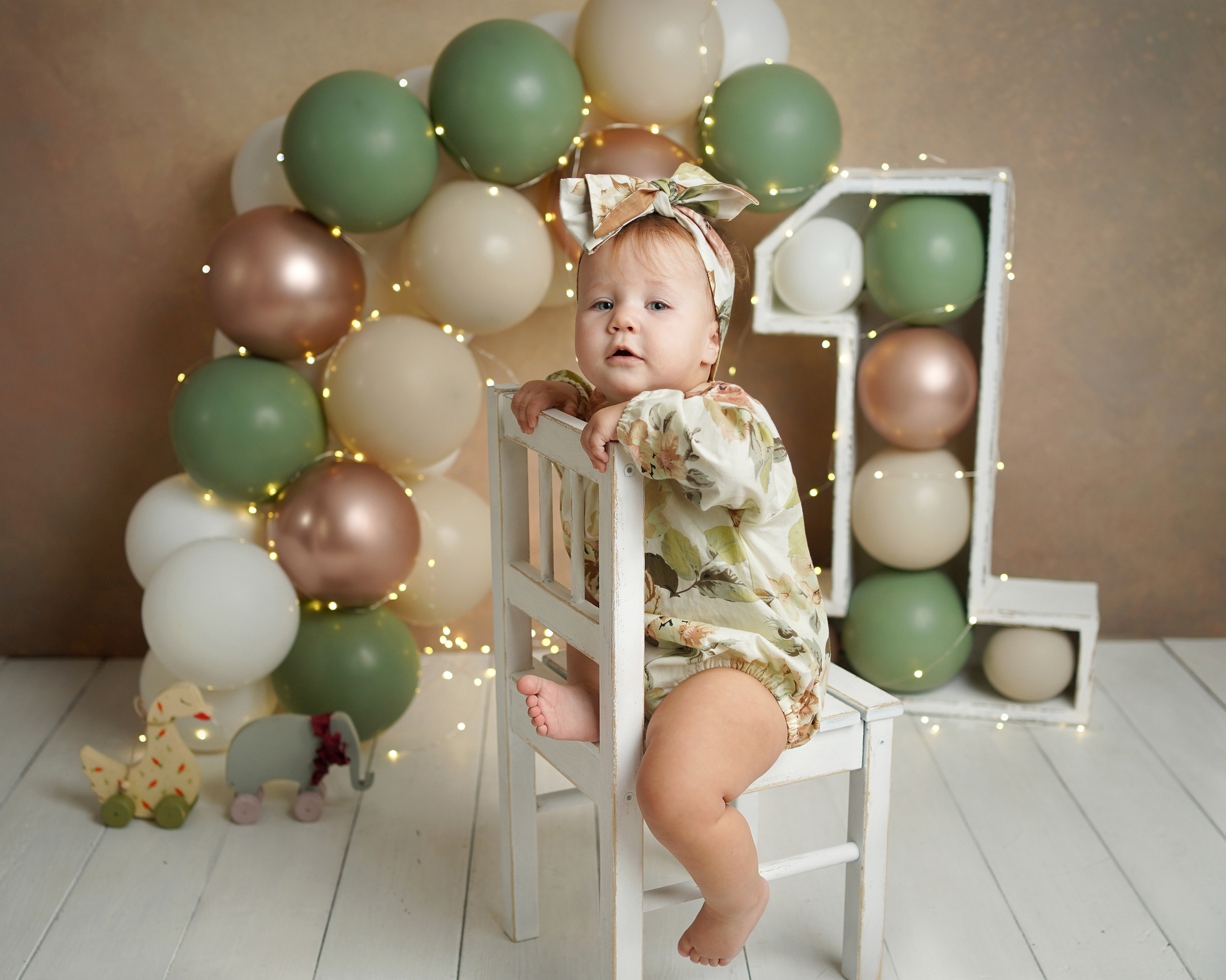 Детская фотосессия Анечки в детской студии города Калининграда. Детский фотограф и фотограф новорожденных в Калининград Оксана Иваний