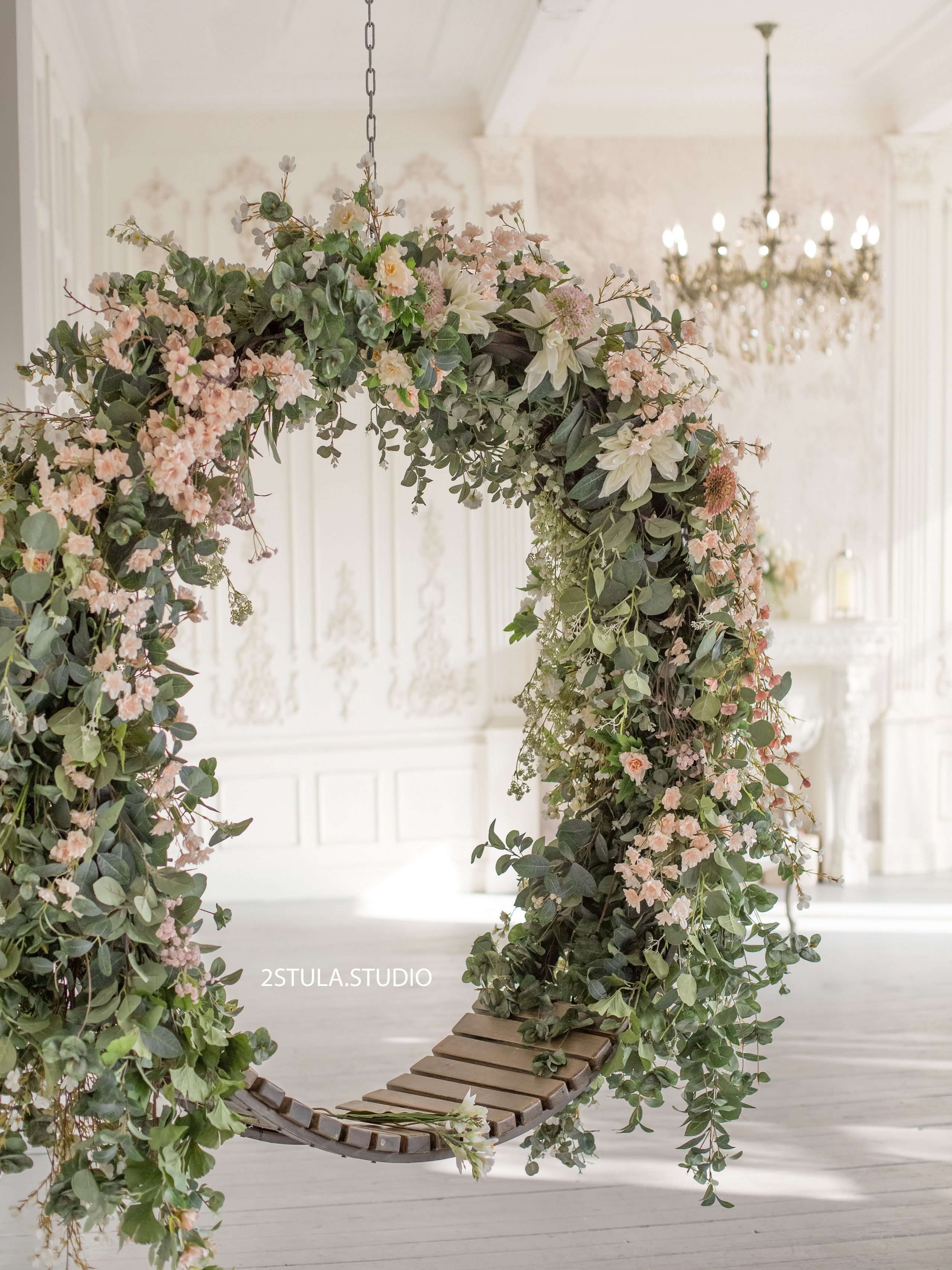 Классический зал 100 м. кв. Фотостудия Алматы — 2 Stula.Studio | Аренда залов